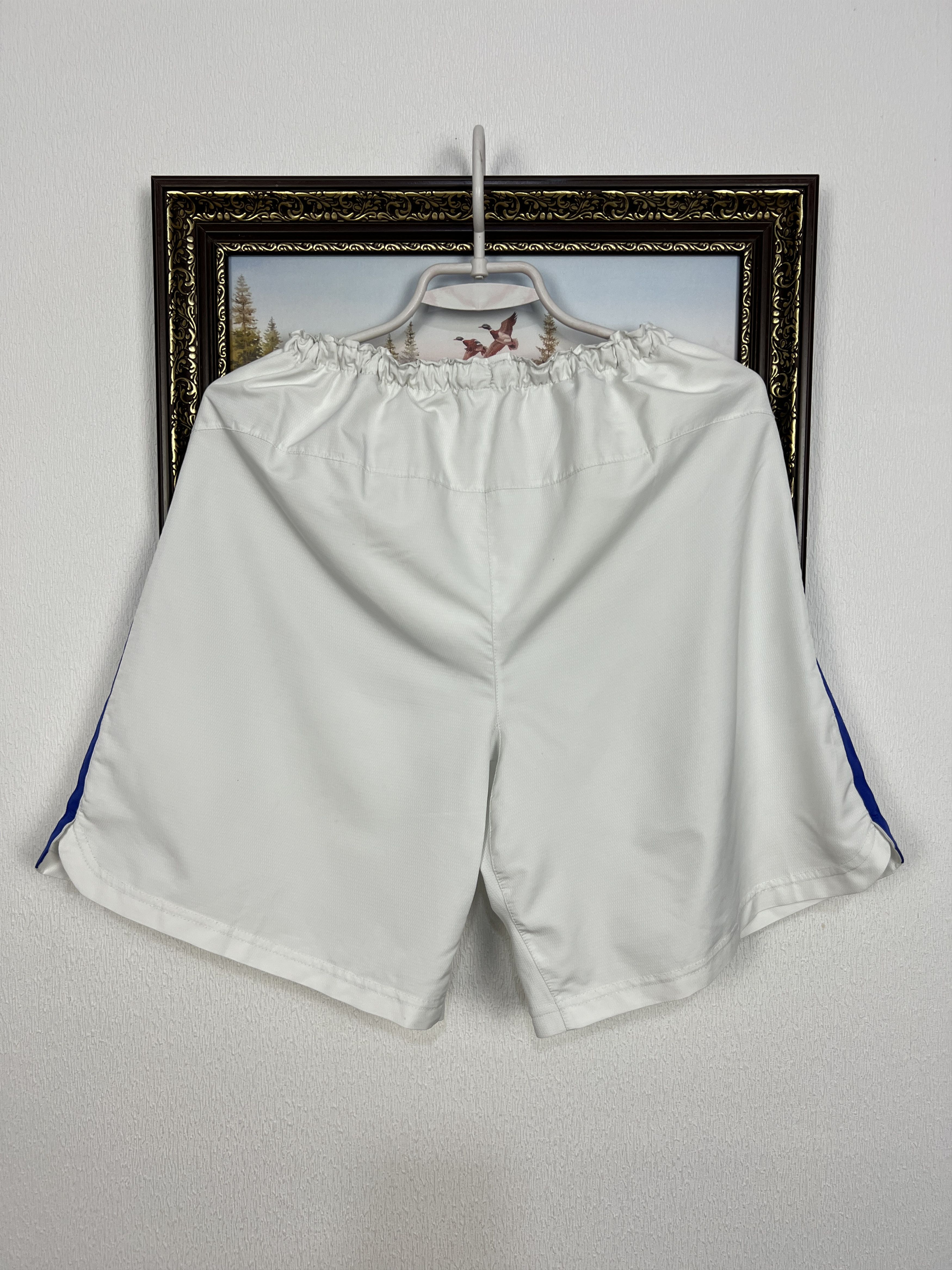 Nike Vintage Nike White Hertha BSC Berlin Football Shorts S Size US 30 / EU 46 - 11 Thumbnail