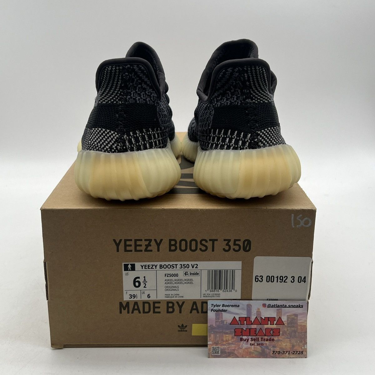 Adidas Yeezy boost 350 Carbon Size US 6.5 / EU 39-40 - 3 Thumbnail