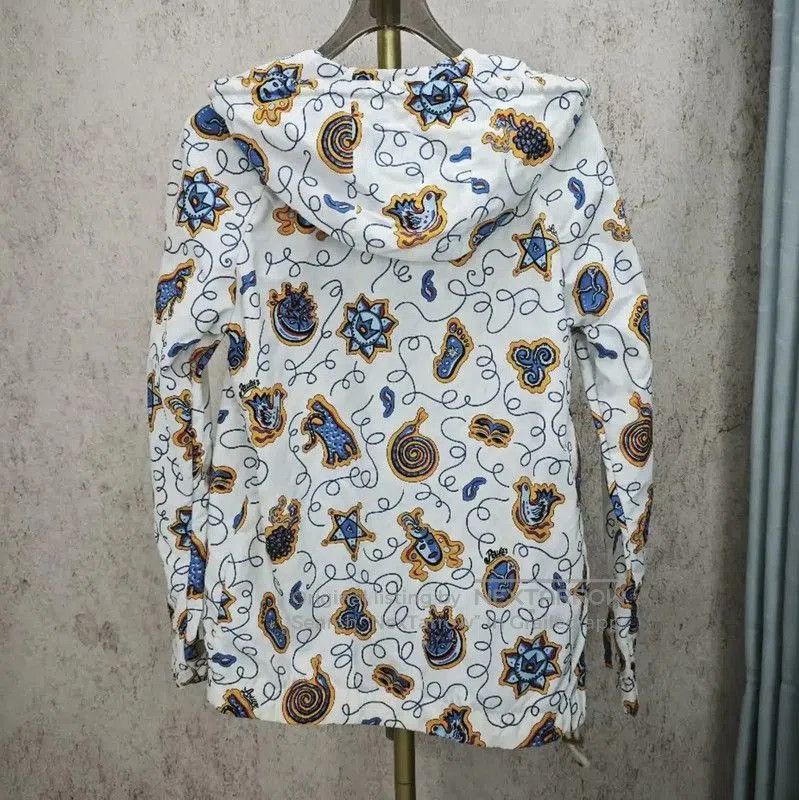 Loewe Loewe White Nylon Jacket with Colorful Print . Size XS / US 0-2 / IT 36-38 - 5 Thumbnail