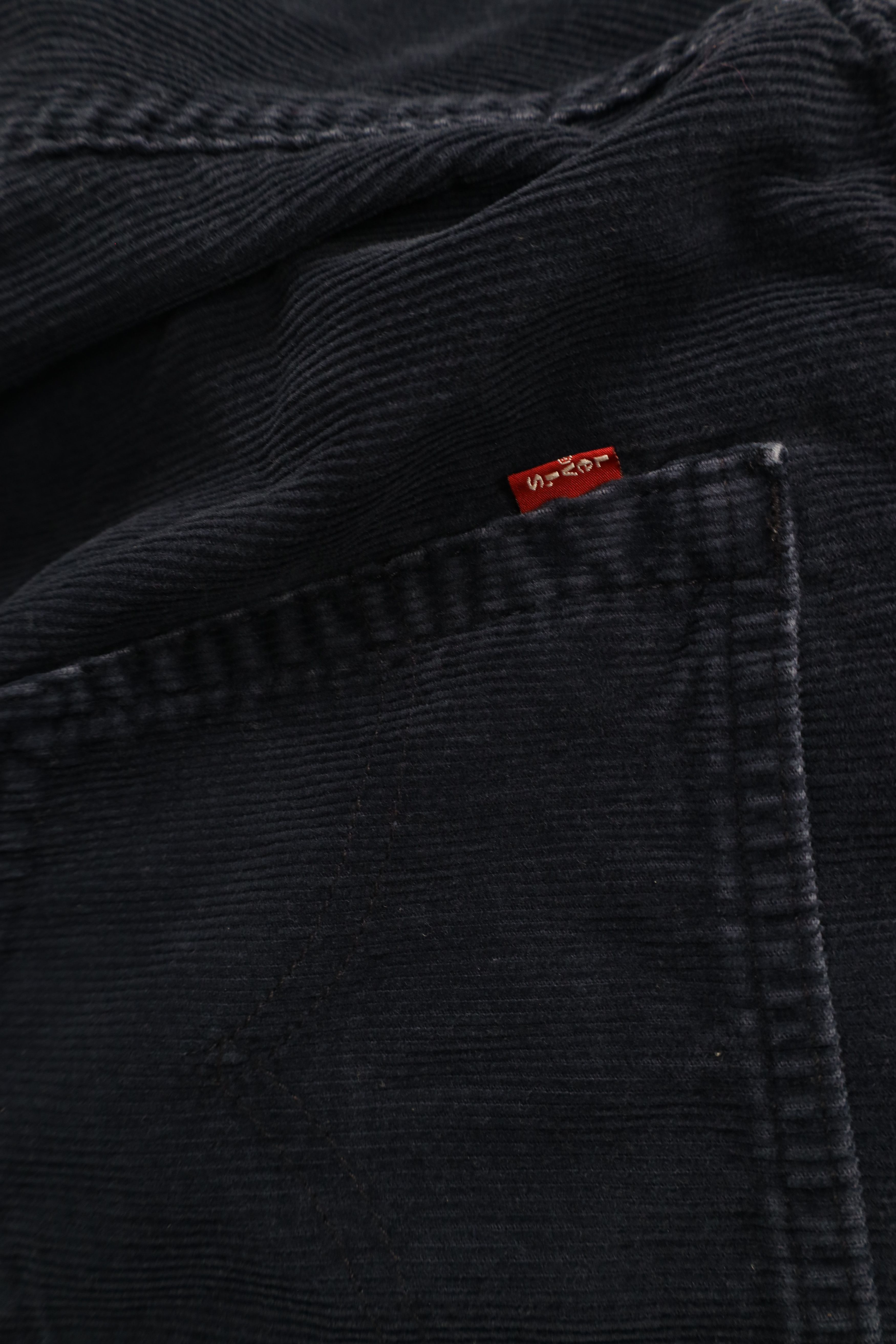 Levi's × Vintage Vintage Y2K 2002 Levis 505 Straight Leg Corduroy Pants Size US 36 / EU 52 - 16 Thumbnail