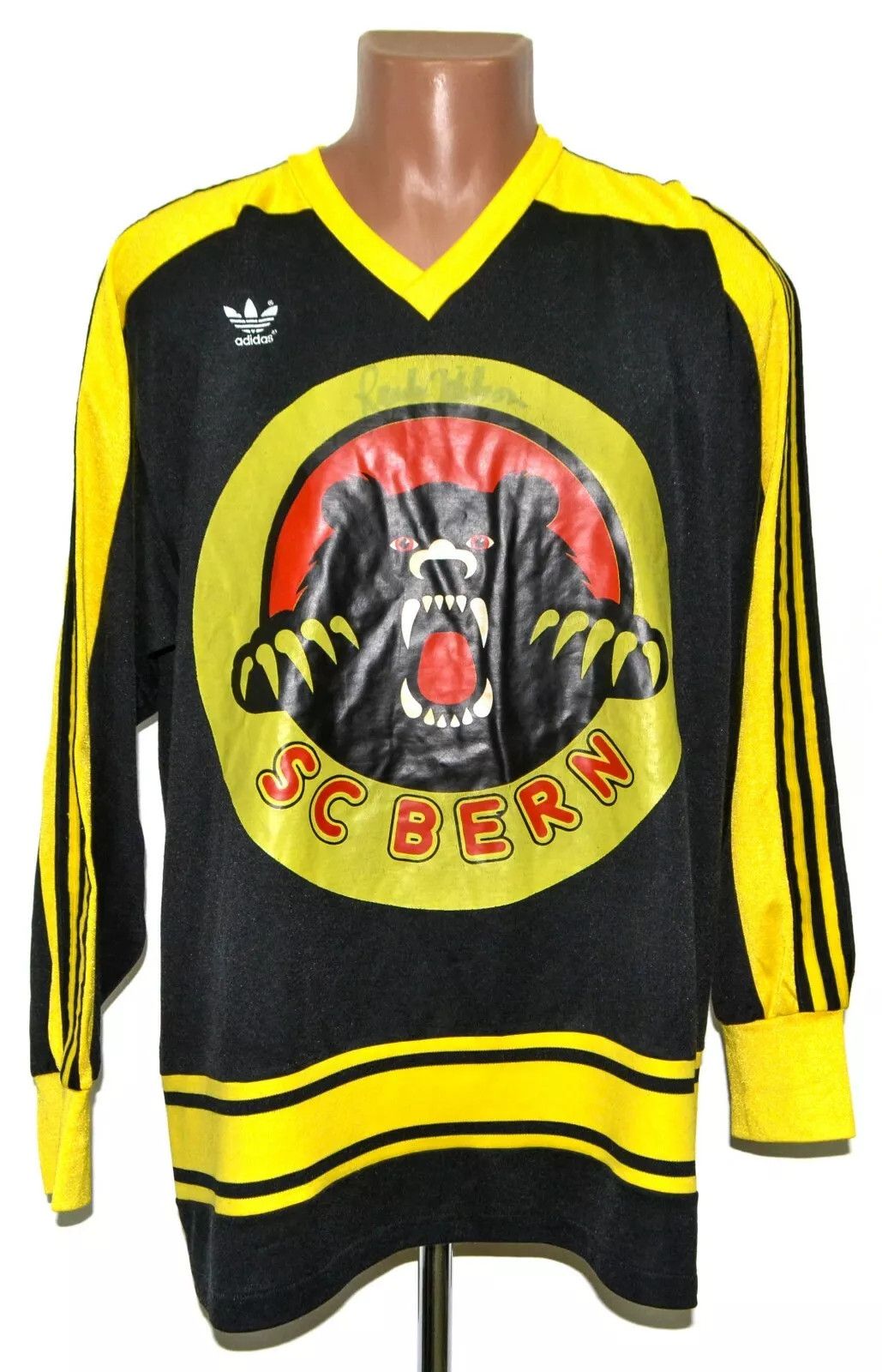 Adidas BERN MATCH WORN ISSUE 1980`S SIGNED ADIDAS #17 XL Size US XL / EU 56 / 4 - 1 Thumbnail