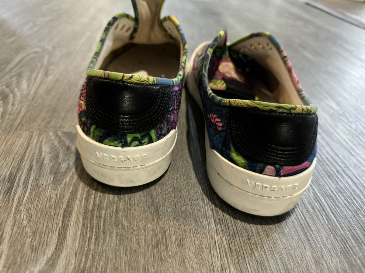 Versace Multicolor Medusa Sneakers VERSACE Multicolor Medusa Sneaker Size US 10 / EU 43 - 3 Thumbnail