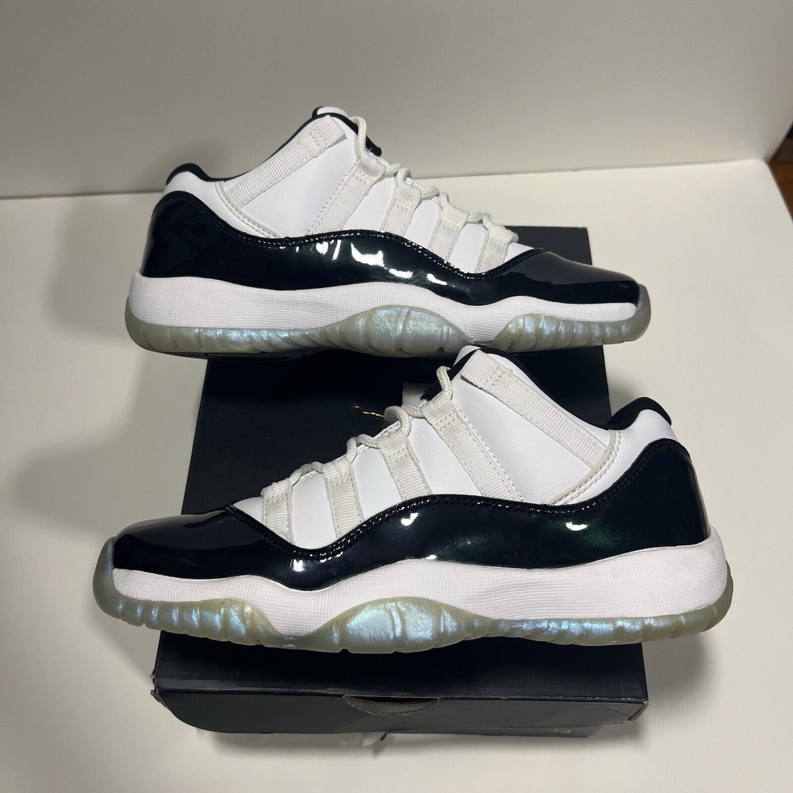 Jordan Brand Size 5Y - Air Jordan 11 Retro Low Emerald Size US 6.5 / IT 36.5 - 2 Thumbnail