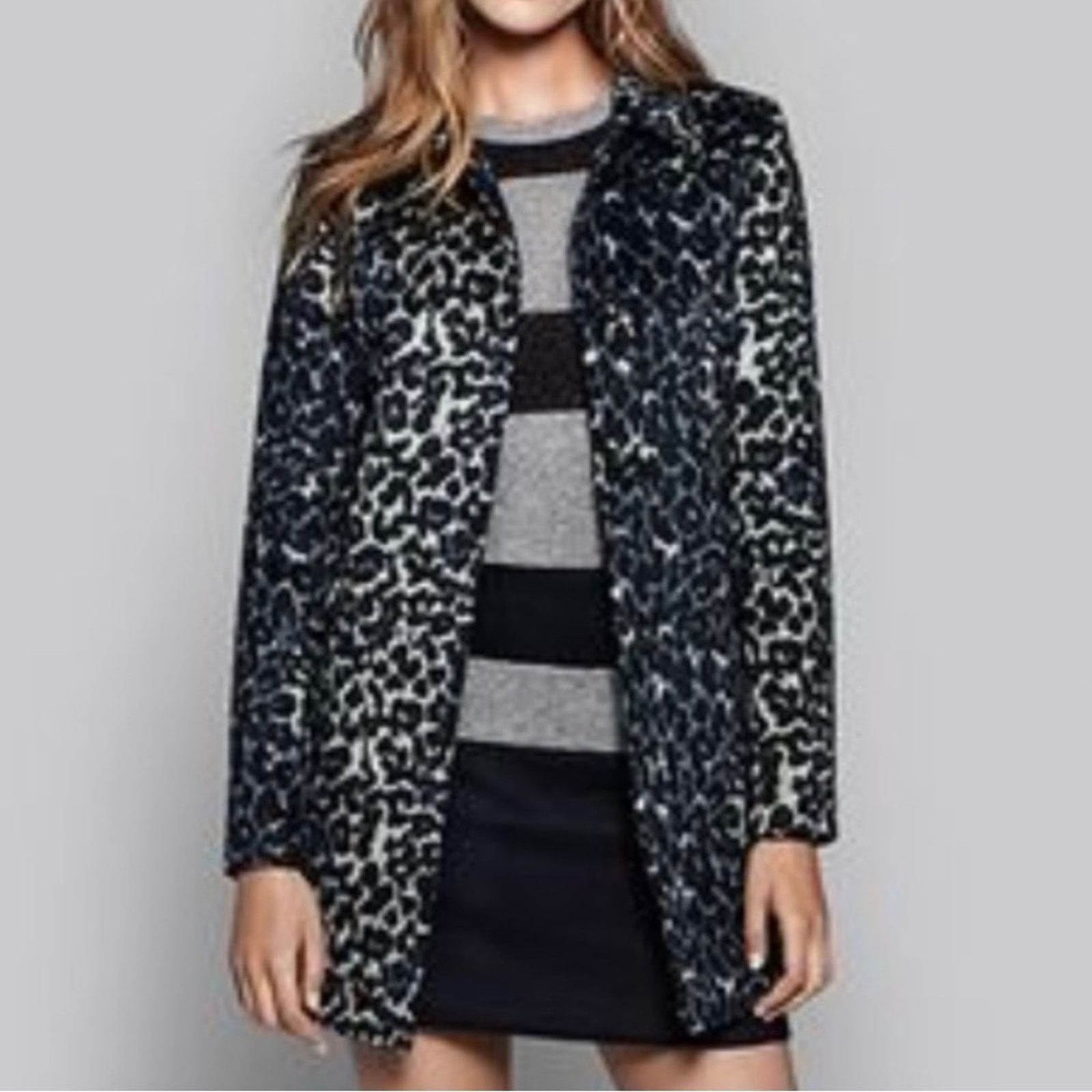 Loft Ann Taylor LOFT Animal Print Coat Size M / US 6-8 / IT 42-44 - 15 Thumbnail