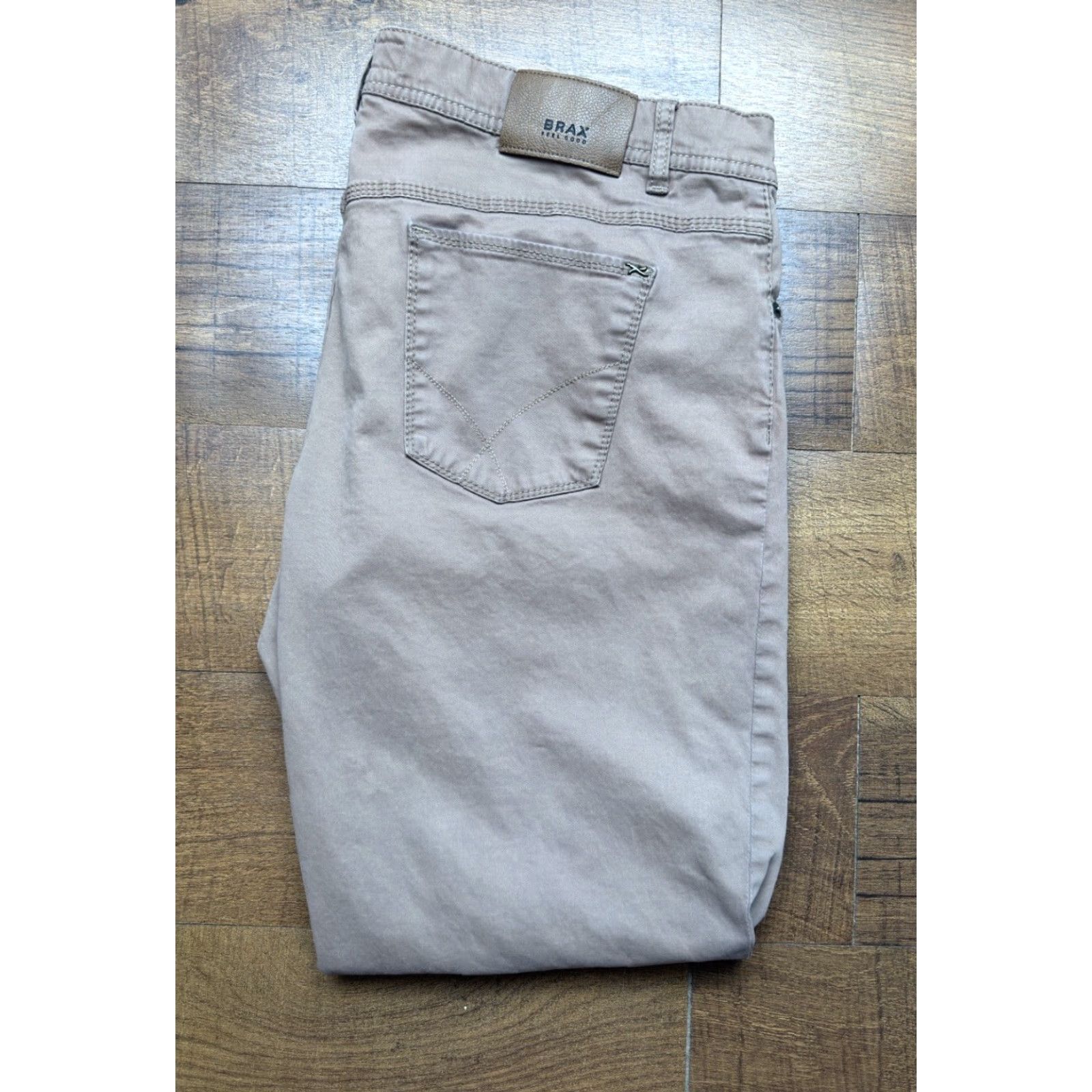 BRAX Brax Cooper Mens Feel Good Ultralight Flat Front Pants Khakis 40 Regular Brown 5-Pocket Inseam 30 Mens Size US 40 / EU 56 - 2 Thumbnail