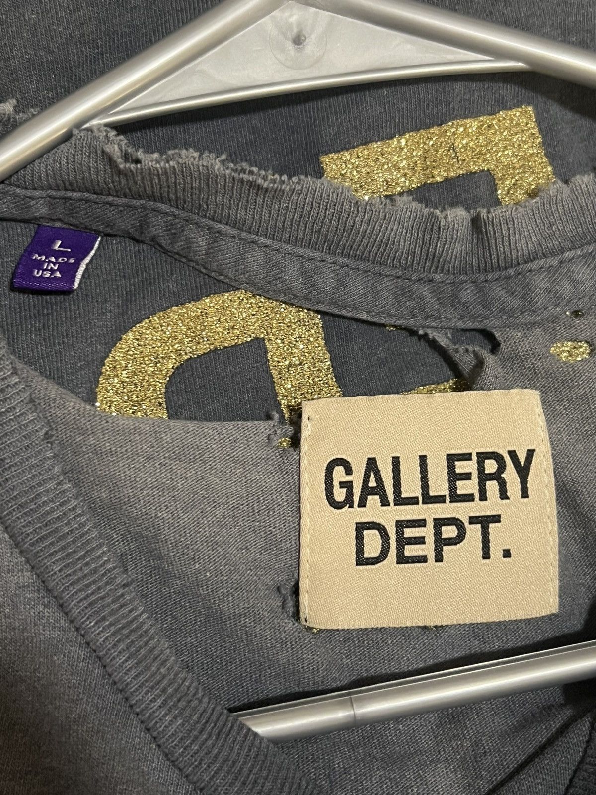 Gallery Dept. 1of1 Gallery Dept. Headline Records Cut Off Tee Size US L / EU 52-54 / 3 - 3 Thumbnail