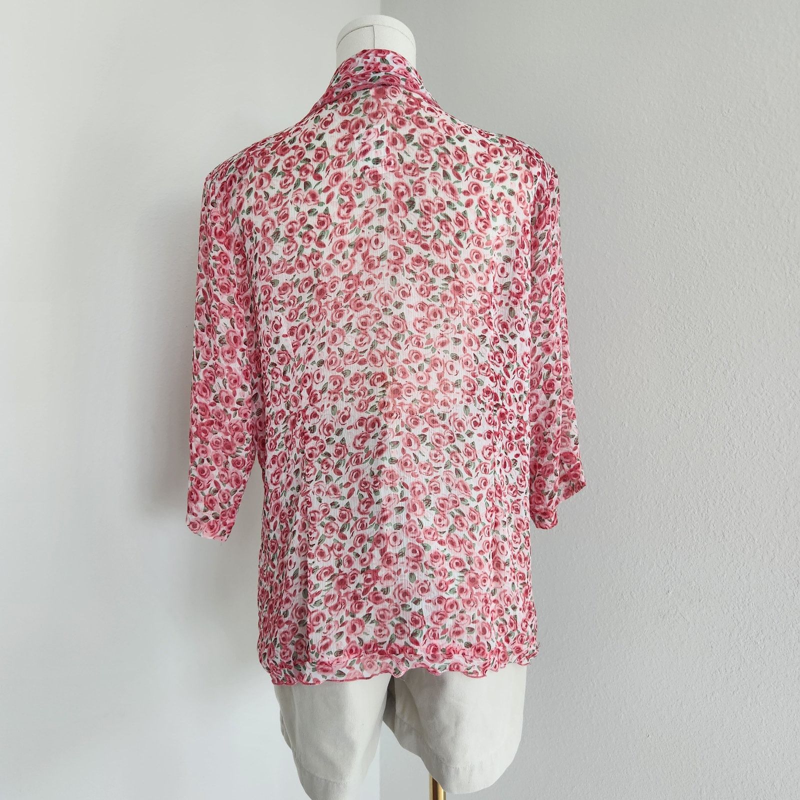 Vintage Vintage 80s Rose Print Sheer Button Down Blouse EU 42 L Size L / US 10 / IT 46 - 7 Thumbnail