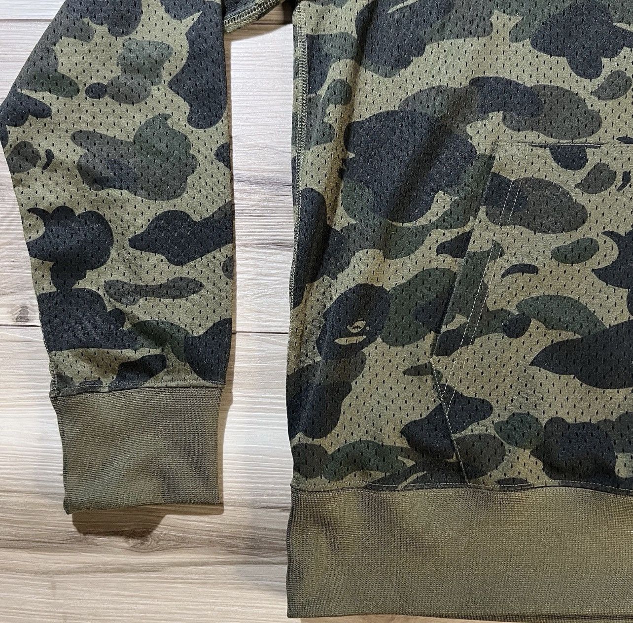 Bape Bape Camo Mesh Pullover Hoodie Size US XL / EU 56 / 4 - 5 Thumbnail