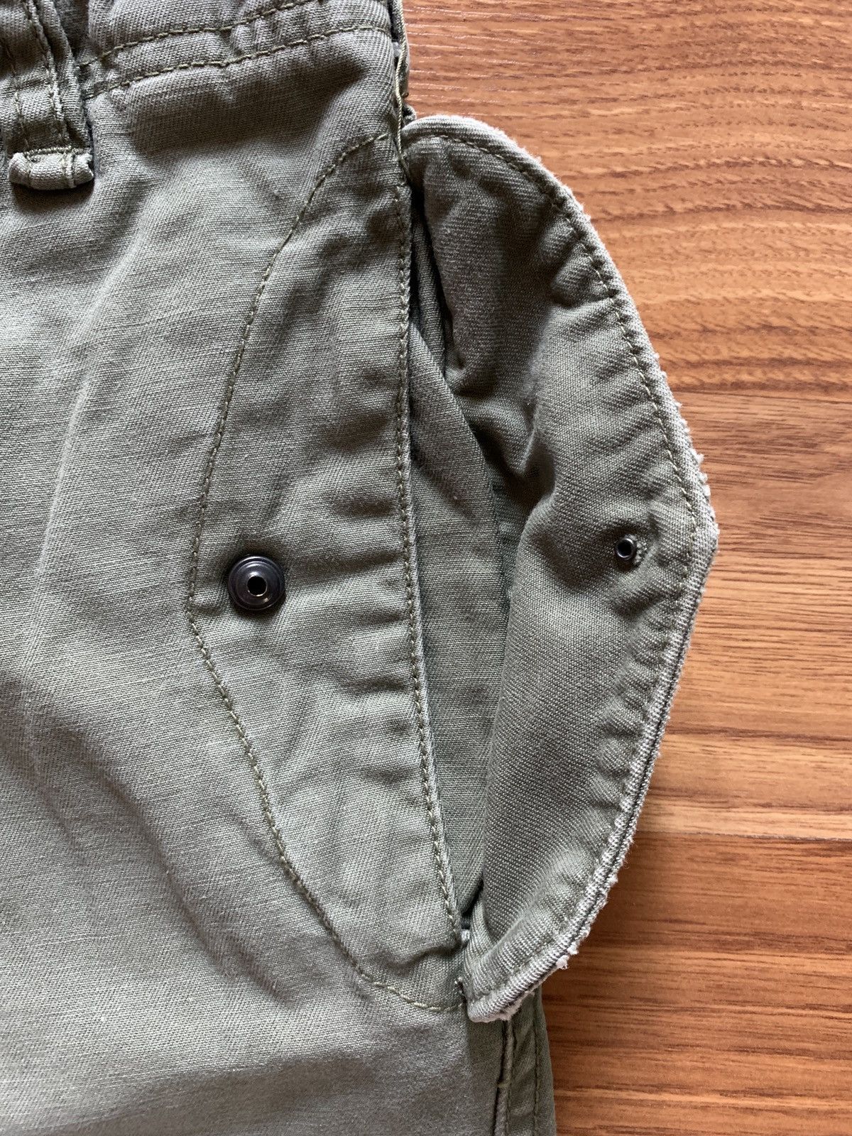 Abercrombie & Fitch × Vintage Vintage Abercrombie Military Cargo Pants Size US 28 / EU 44 - 13 Thumbnail