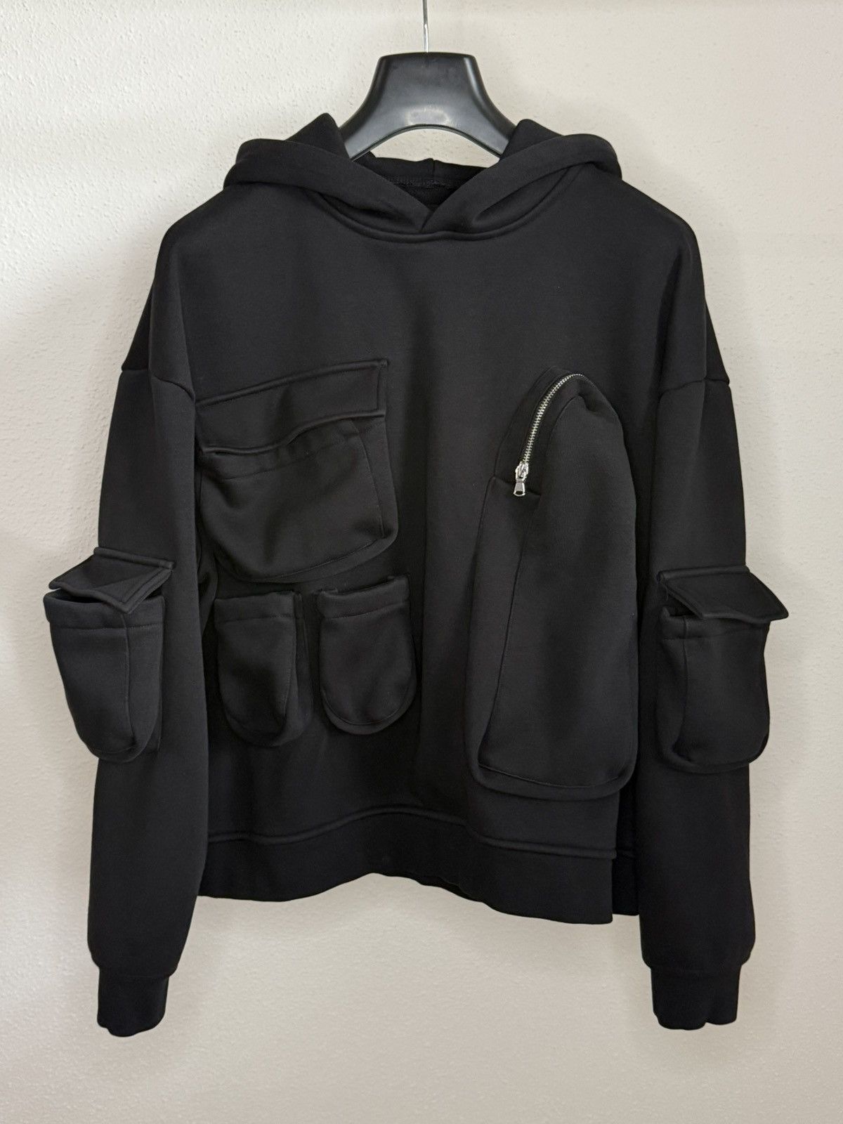 Who Decides War Who Decides War Multi Pocket Hoodie size L Size US L / EU 52-54 / 3 - 1 Thumbnail