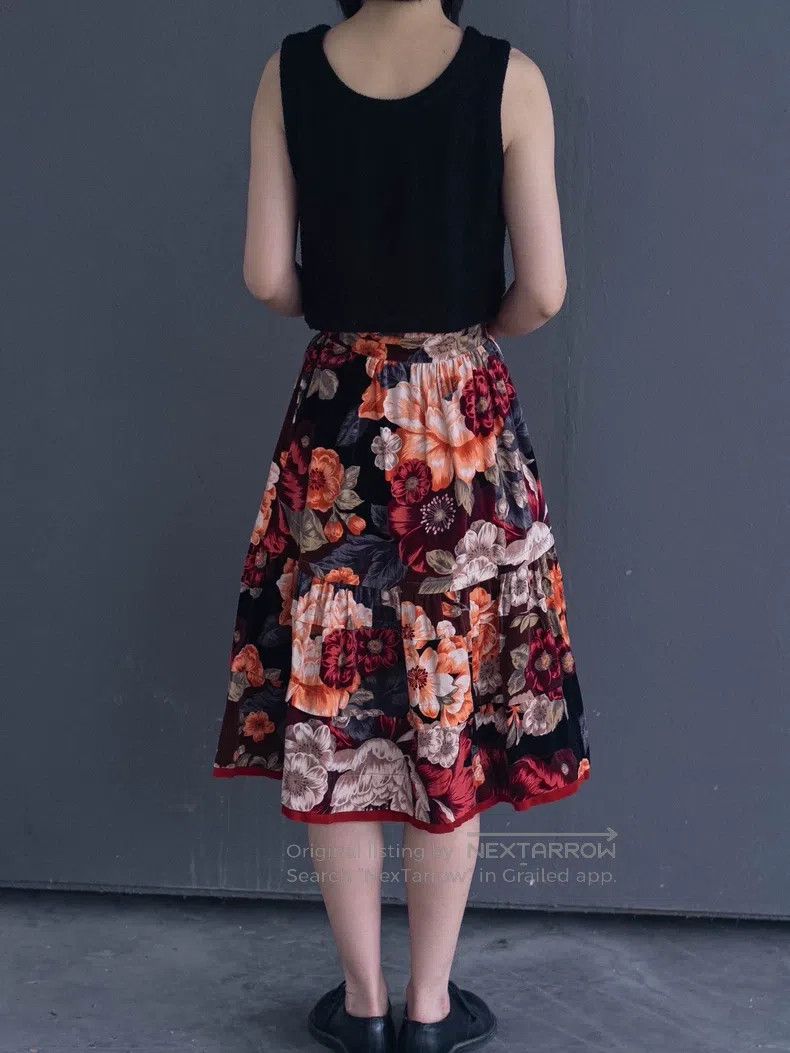 Kenzo Kenzo Runway velvet floral skirt Size 24" / US 00 / IT 34 - 6 Thumbnail