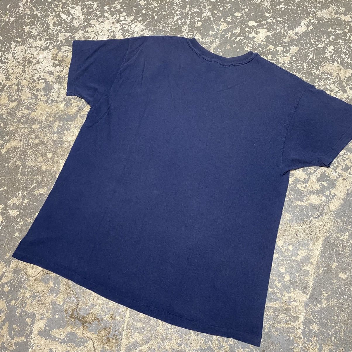 Vintage Vintage Hanes Navy Blank 90s Single Stitch Pocket Tshirt Size US XL / EU 56 / 4 - 7 Thumbnail