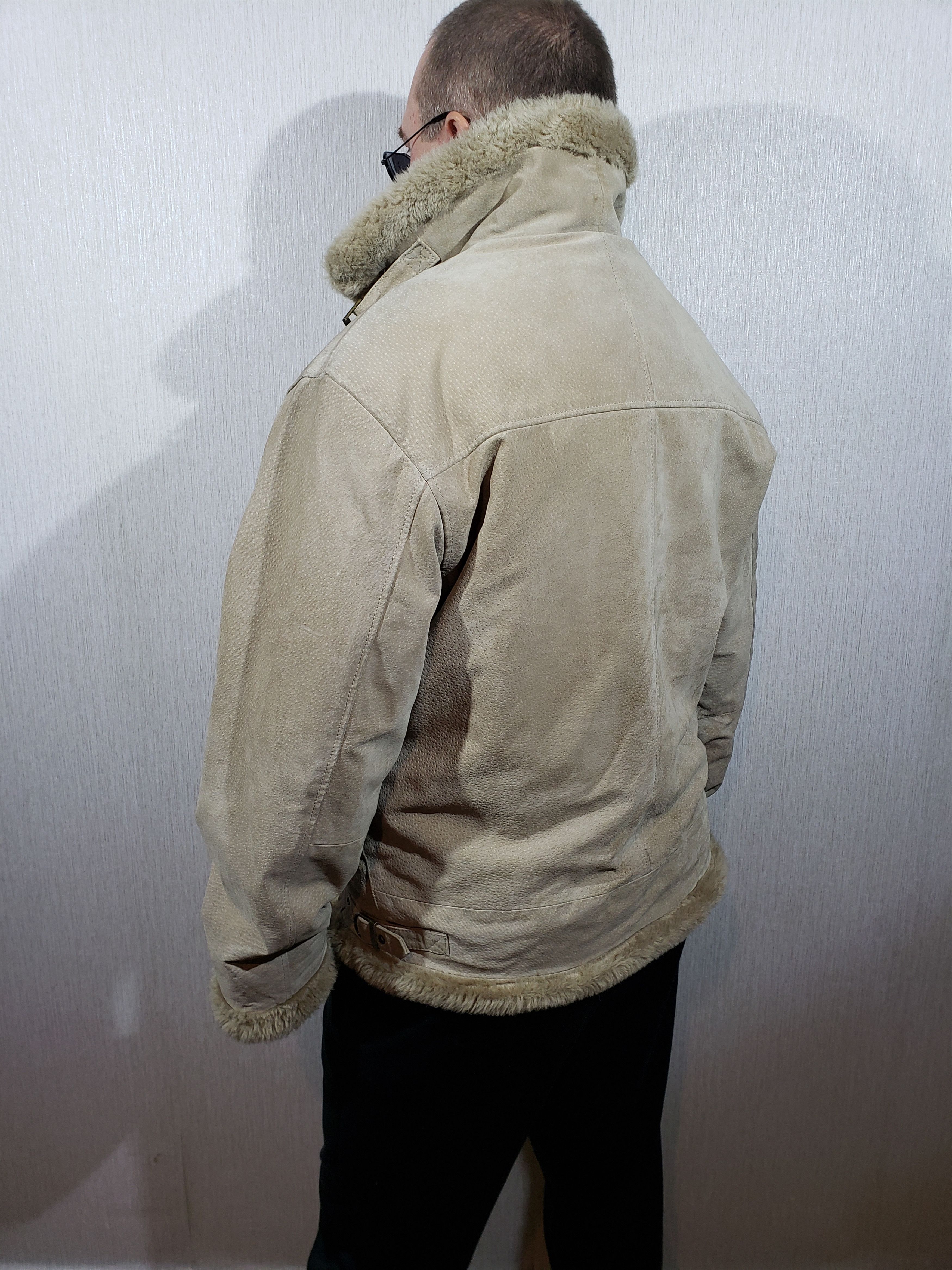 Other Suede reliable men's jacket with faux fur. Size US L / EU 52-54 / 3 - 6 Thumbnail