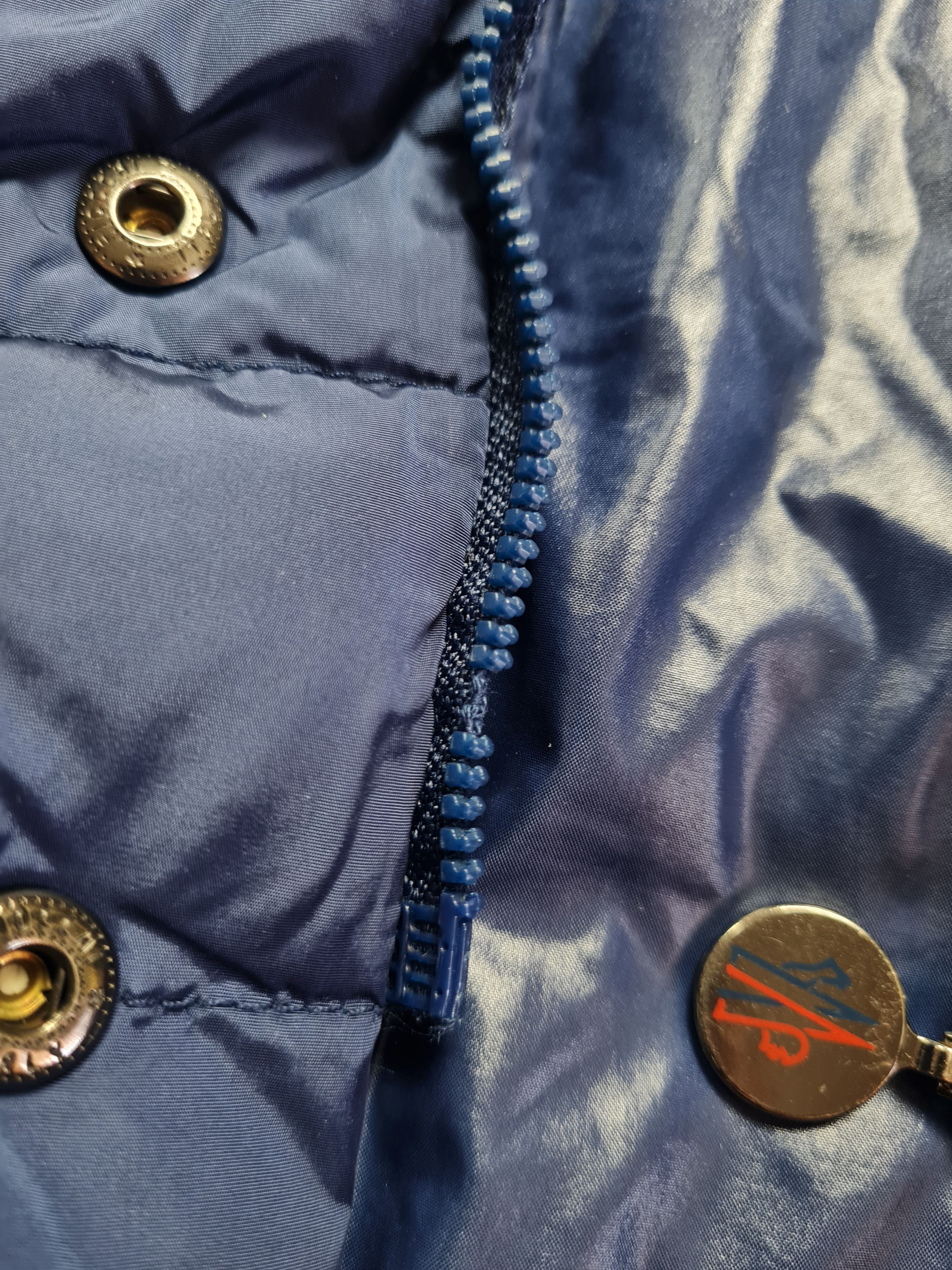 Moncler Down Jacket Moncler Parka Blue12 mois - sz 74cm Size XXS / US 00 / IT 34 - 11 Thumbnail