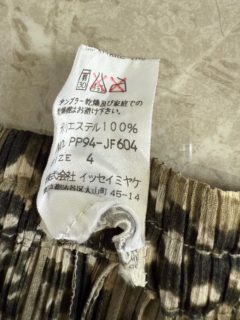 Issey Miyake Issey Miyake size:4 Character pleated trousers Size 42" / US 20 - 4 Thumbnail