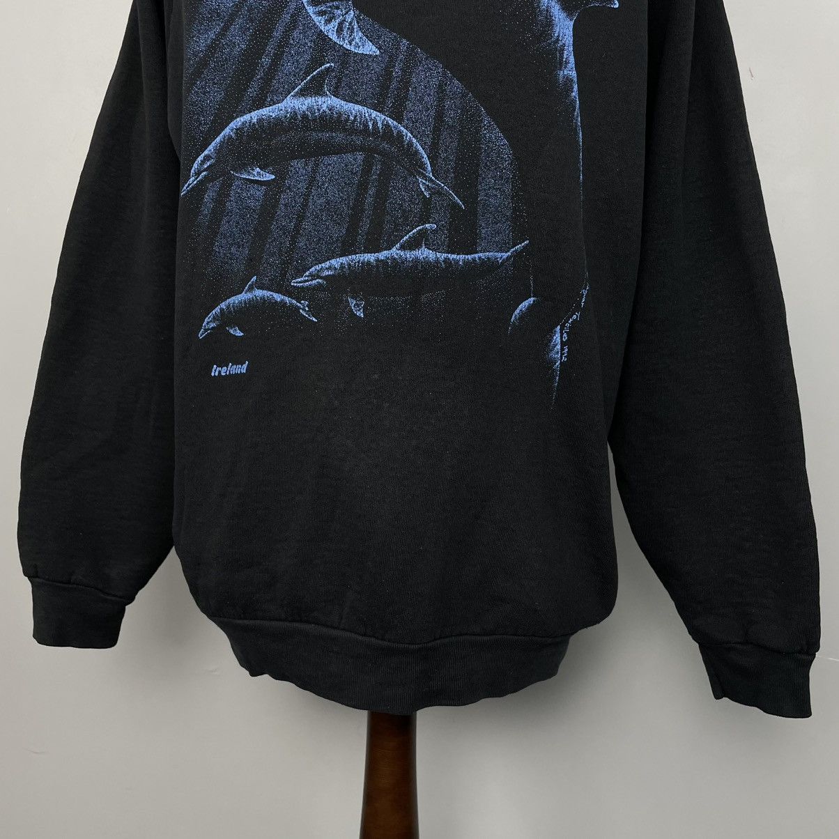 Vintage Vintage 80’s Dolphin Alaska Sweatshirt Alaska sweatshirt Size US L / EU 52-54 / 3 - 4 Thumbnail