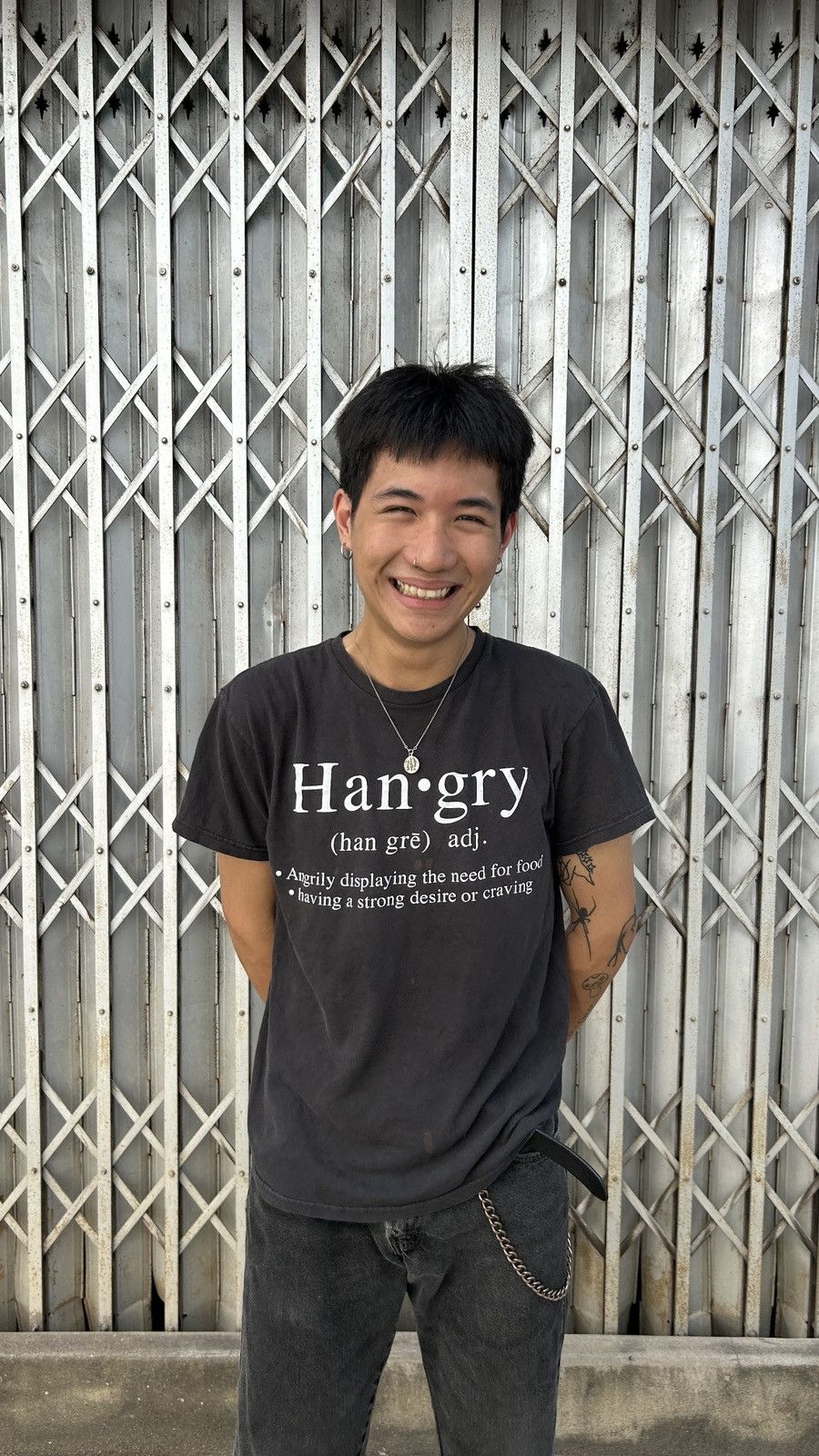 Vintage 1990s Hangry T-Shirt Size US M / EU 48-50 / 2 - 2 Thumbnail