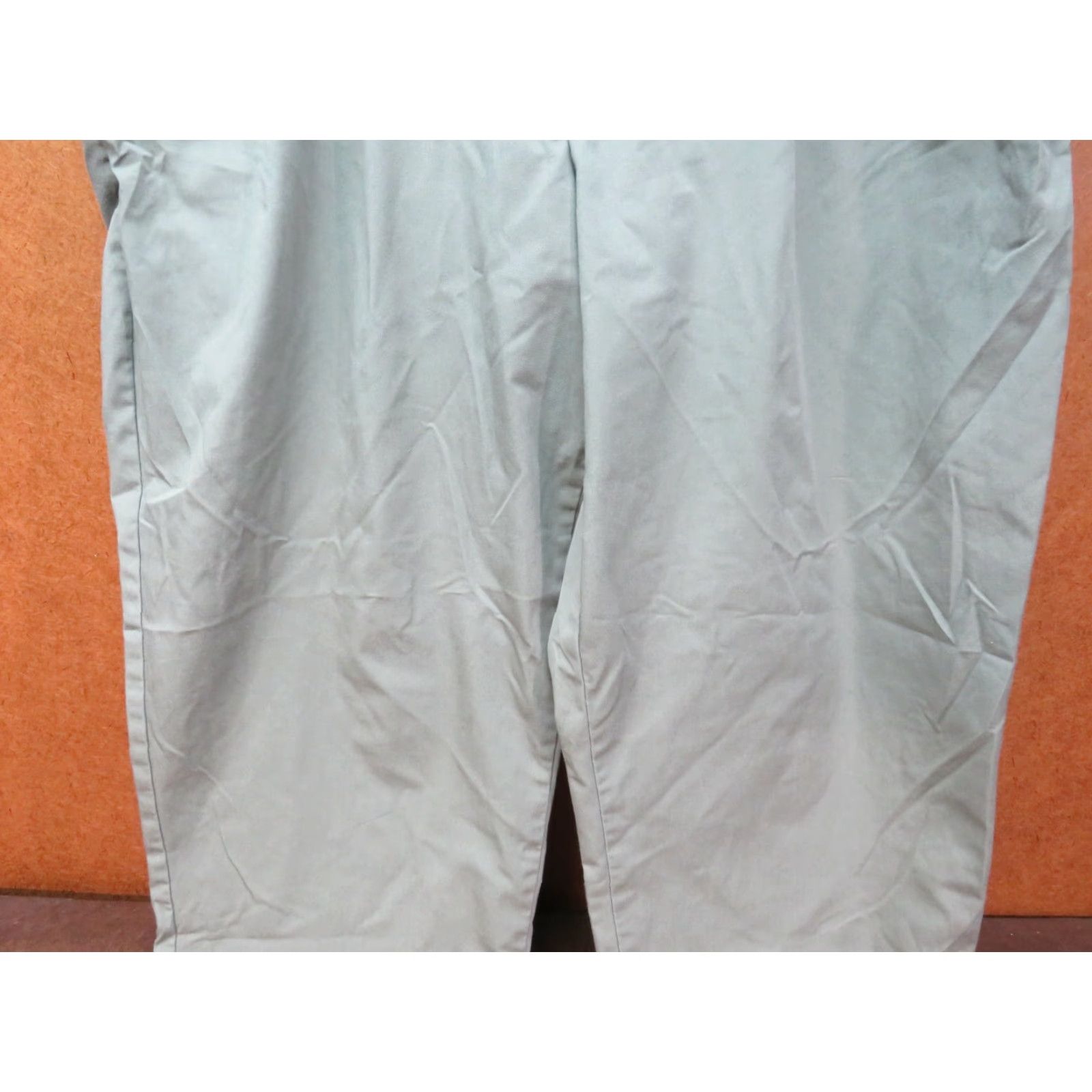 Dickies VINTAGE Dickies Cabela's 46X30 Jeans Men White Striped Relaxed Straight 32 in Inseam Size 46 46 Waist Zipper Size US 30 / EU 46 - 3 Thumbnail