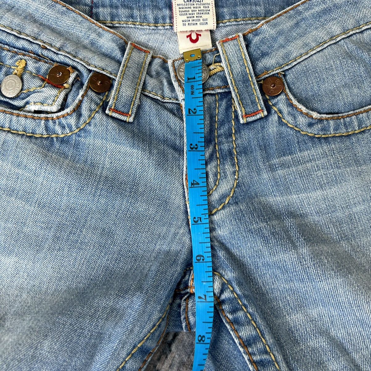 True Religion Flared True Religion Embroidery Jeans Size 27" / US 4 / IT 40 - 24 Thumbnail