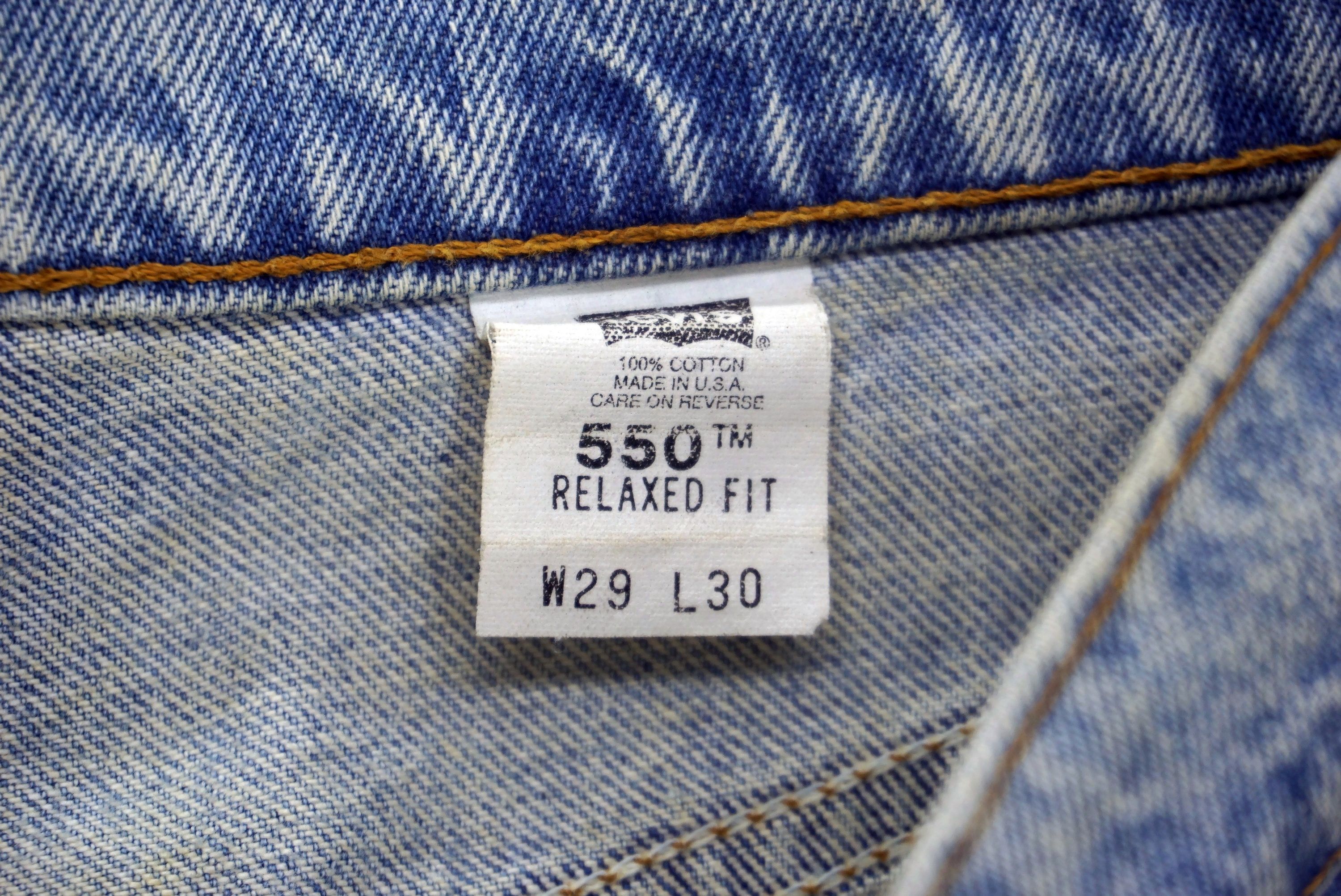 Levi's Vintage Levi's 550 Orange Tab Jeans Size W30xL31 Light Wash Size US 29 - 13 Thumbnail
