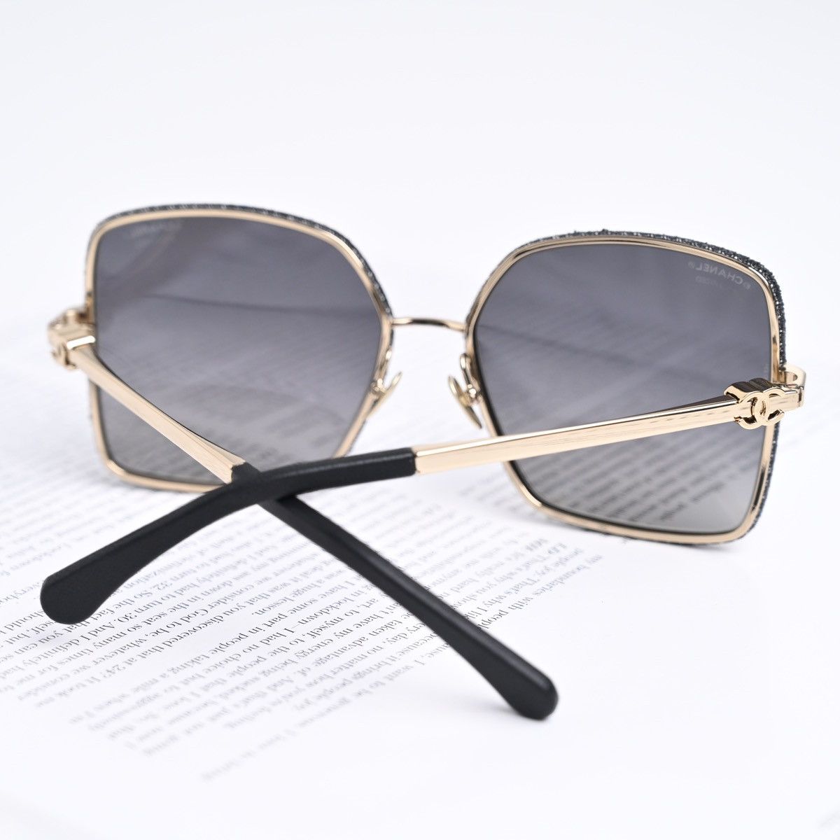 Chanel CHANEL 0CH4288Q C395S8 SUNGLASSES Size ONE SIZE - 7 Thumbnail
