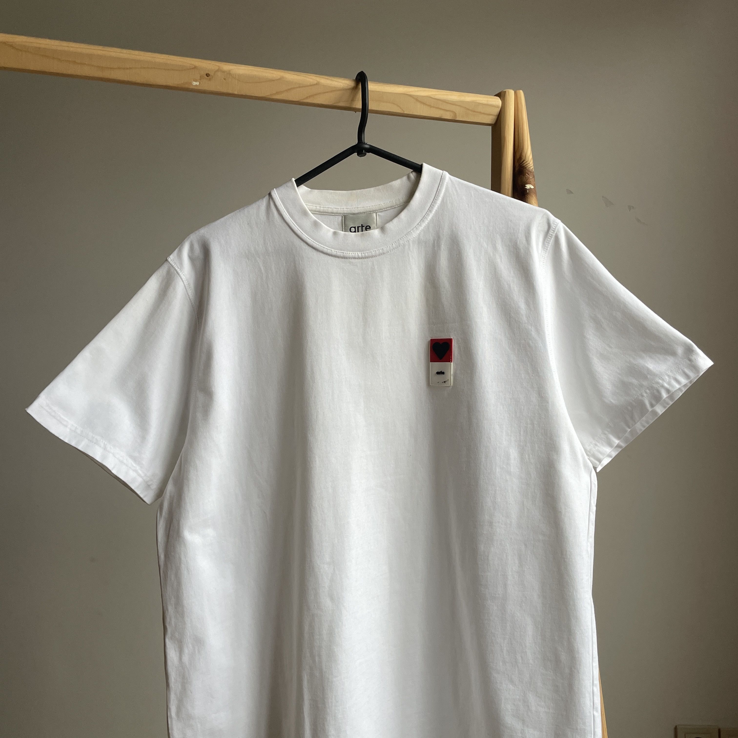 Other Arte Heart Logo Heavy T-Shirt Size L Size US L / EU 52-54 / 3 - 3 Thumbnail