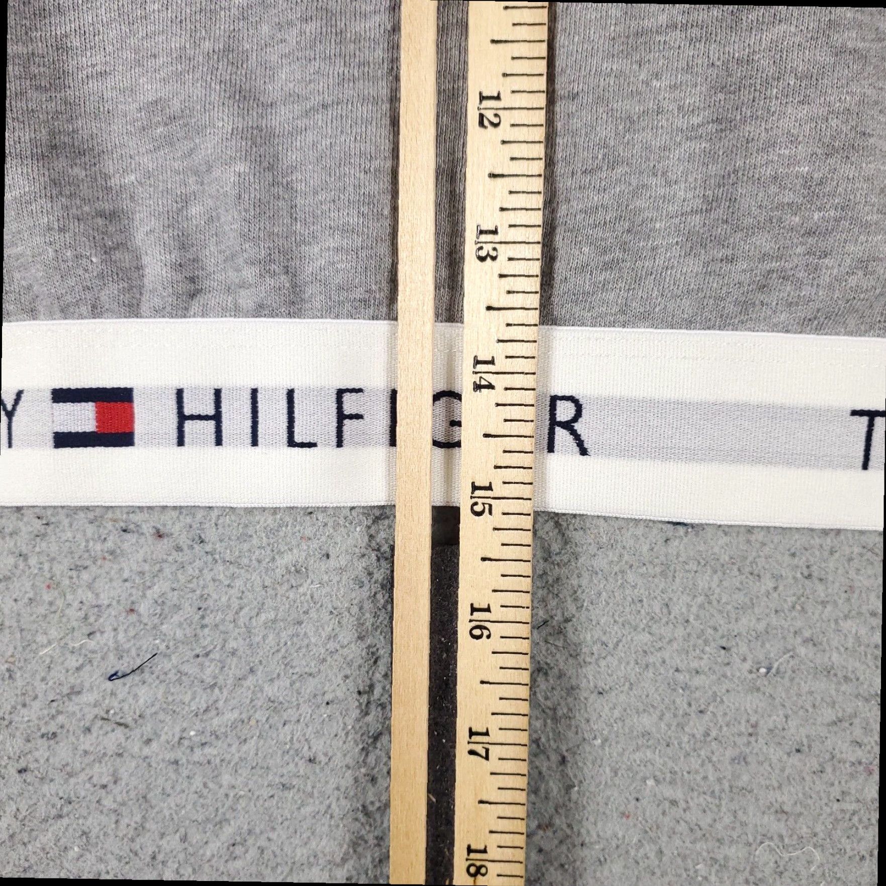 Tommy Hilfiger Tommy Hilfiger Womens Sweater Medium Gray Crop Top Hoodie Size M / US 6-8 / IT 42-44 - 6 Thumbnail