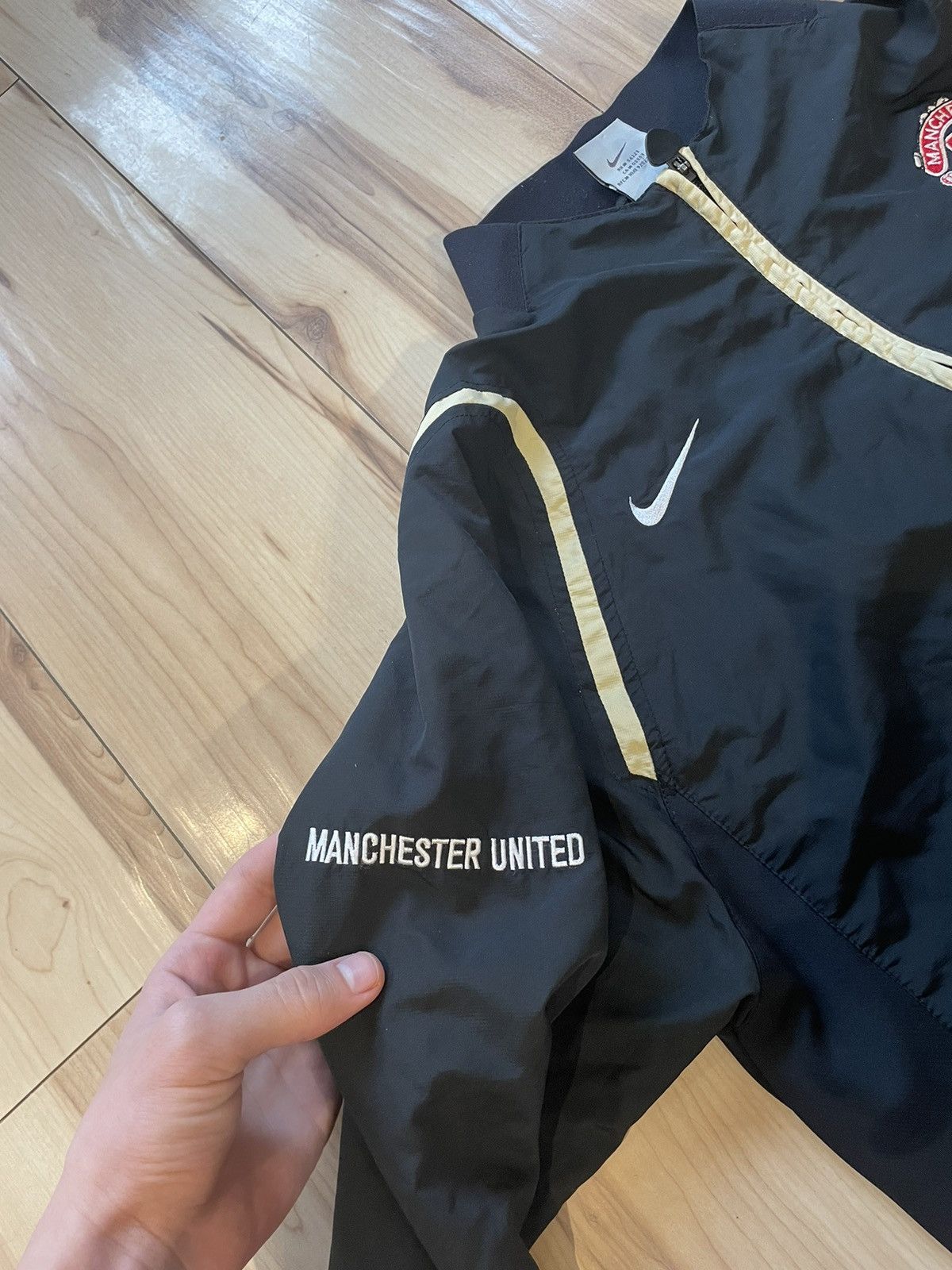 Nike × Vintage Windbreaker Nike x Machester United Vintage 2006 Size US M / EU 48-50 / 2 - 3 Thumbnail