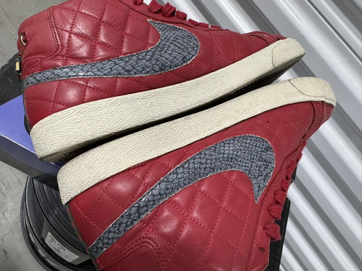 Nike × Supreme Nike SB Blazer Supreme Red 10.5 Size US 10.5 / EU 43-44 - 8 Thumbnail