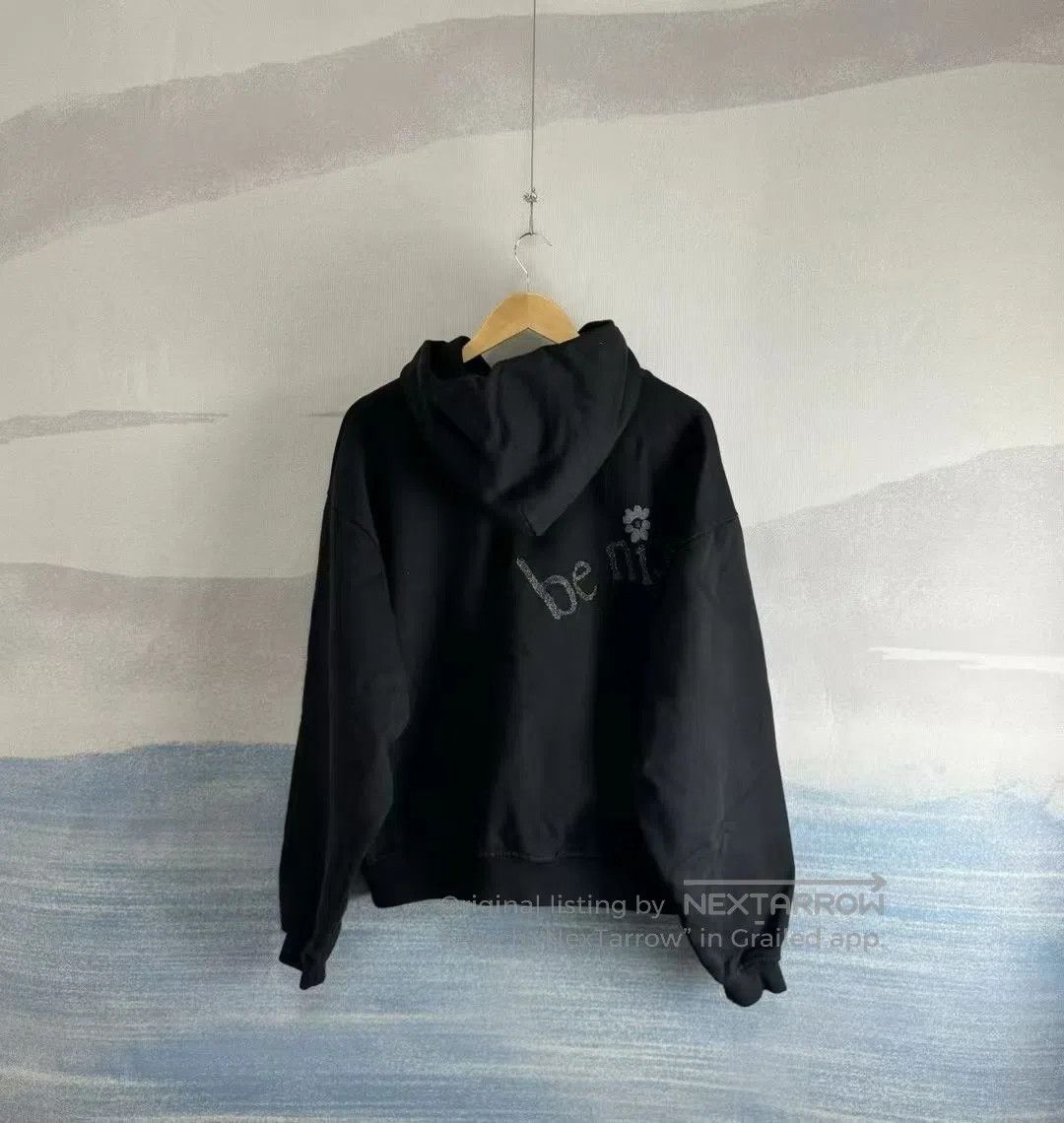 Dior Dior Black Glitter Daisy Embroidered Hoodie| Size S / US 4 / IT 40 - 3 Thumbnail