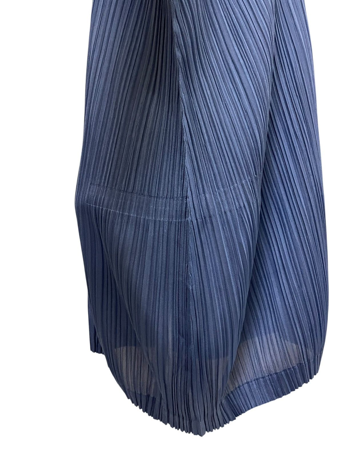 Pleats Please Issey Miyake Pleated Please By Issey Miyake Blouse Size M / US 6-8 / IT 42-44 - 7 Thumbnail