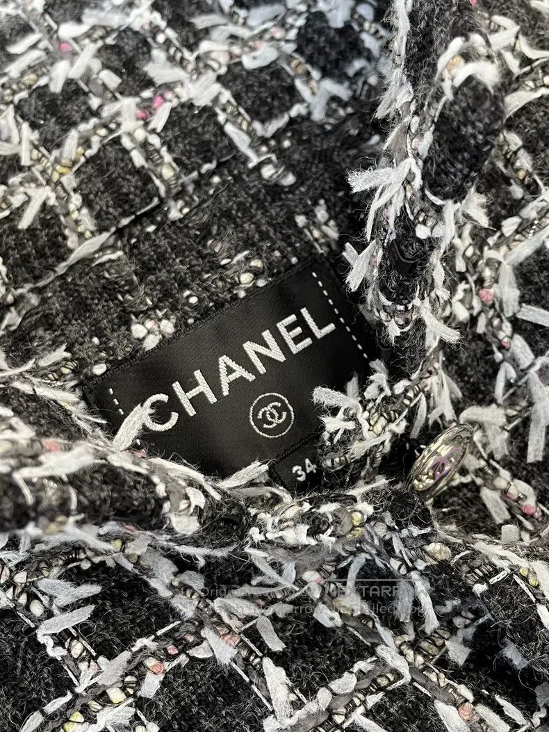 Chanel Chanel 23A tweed knitted coat Size XXS / US 00 / IT 34 - 4 Thumbnail