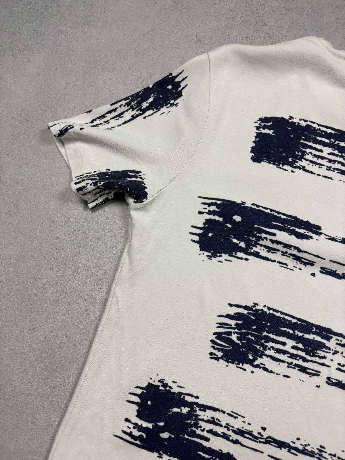 Diesel Diesel 2000s Distressed White Brush Stroke Tee 3D Logo M Y2K Size US M / EU 48-50 / 2 - 14 Thumbnail