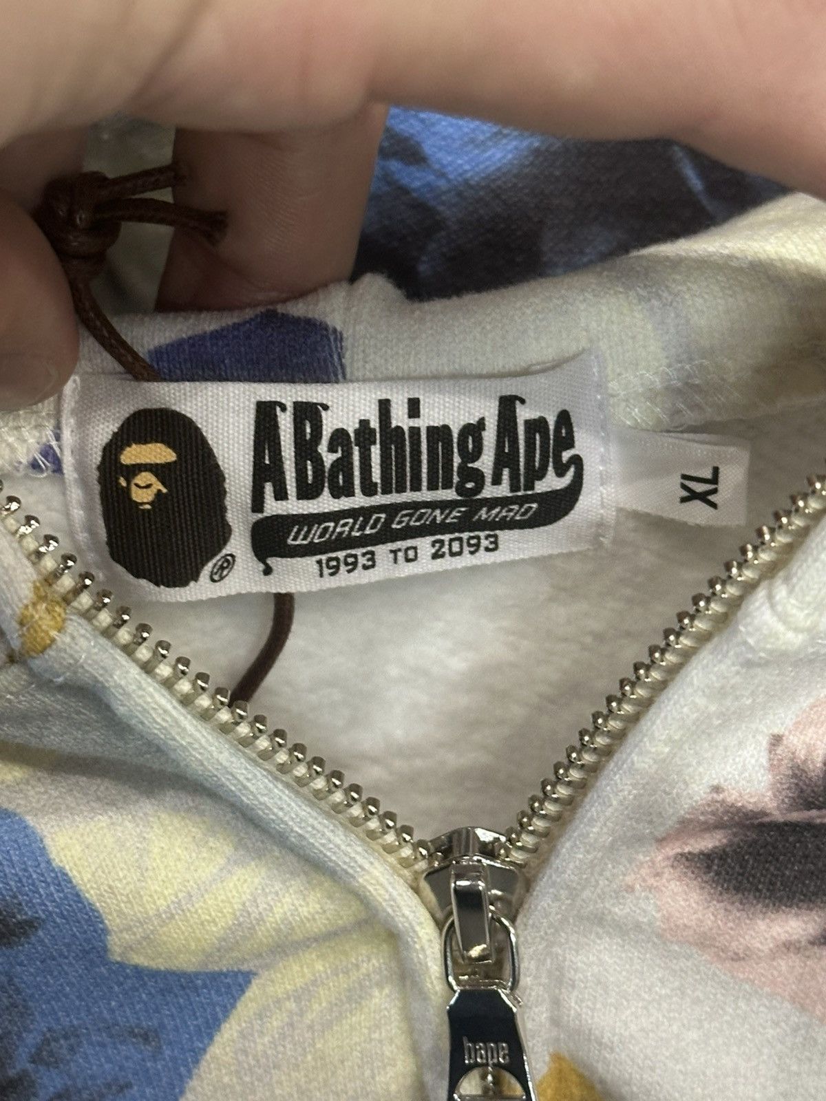 Bape BAPE SHARK HOODIE SIZE XL Size US XL / EU 56 / 4 - 6 Thumbnail