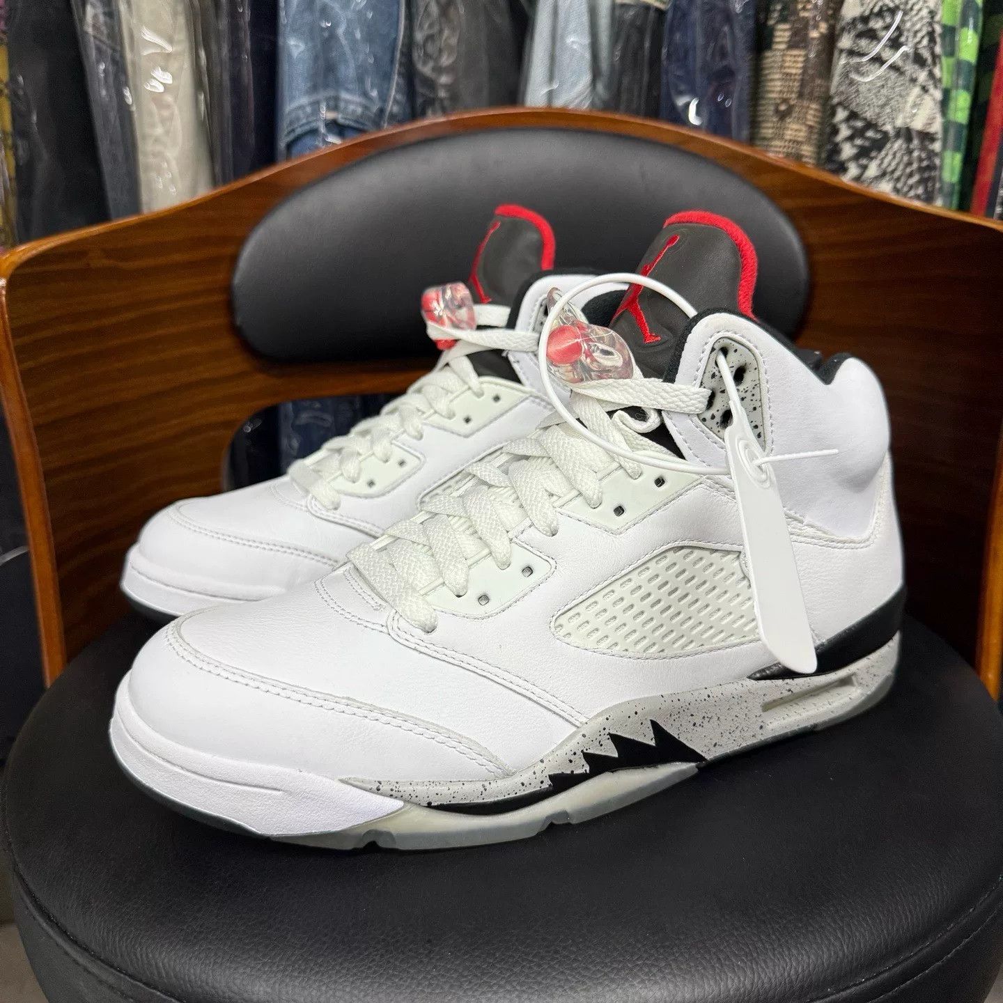 Nike Nike AJ5 White Lowtop Sneakers 42 Men Size US 9 / EU 42 - 1 Thumbnail