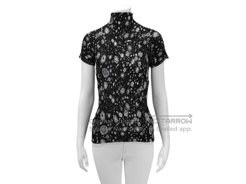 Issey Miyake Issey Miyake High Neck Short Sleeve Top Size S / US 4 / IT 40 - 1 Thumbnail
