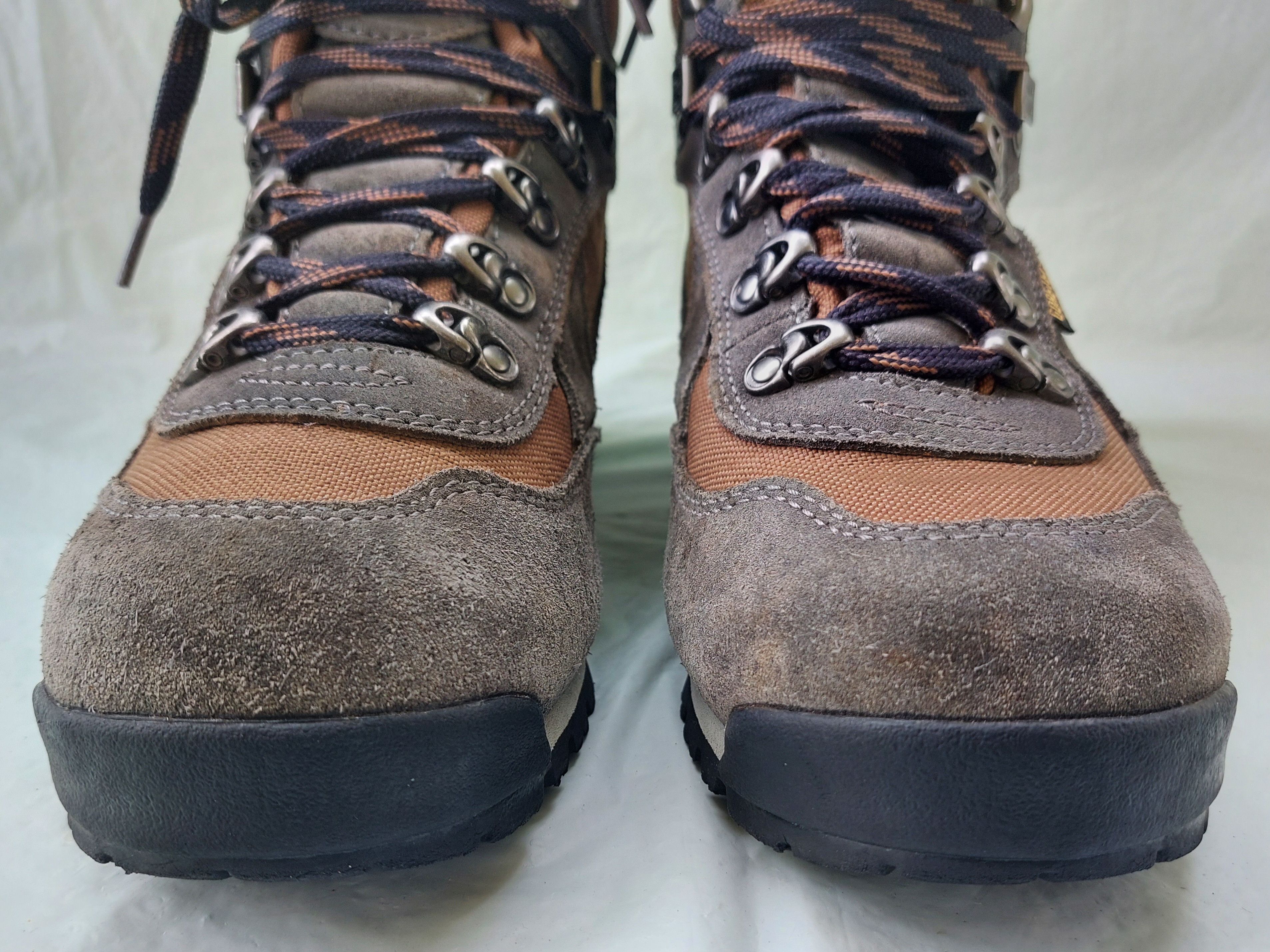 Danner DANNER CROSS FIELD GORE-TEX outdoor hiking boots VIBRAM sole Size US 7 / EU 40 - 5 Thumbnail
