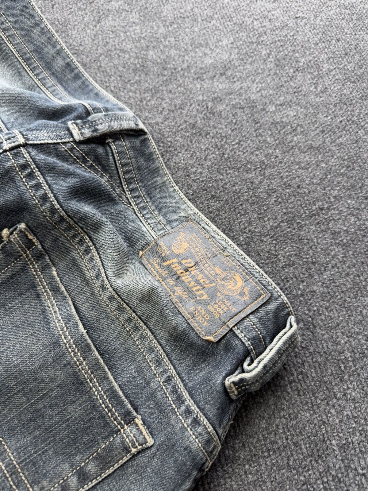 Diesel Luxury 00s Diesel Thavar Slim Skinny Washed Blue Jeans W30 Size US 30 / EU 46 - 20 Thumbnail