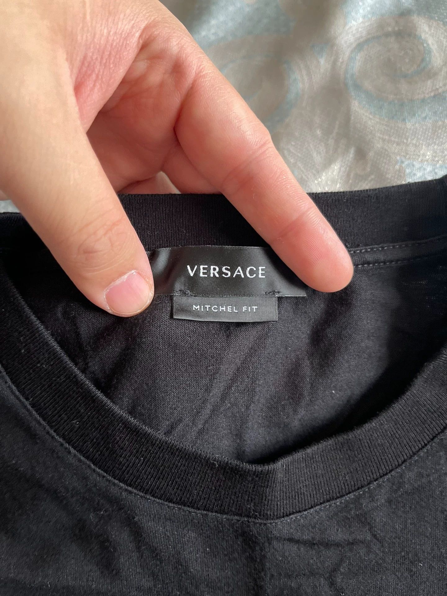 Versace Versace Black M Short Sleeve Tee Rhinestone La Greca Silver Size US M / EU 48-50 / 2 - 7 Thumbnail