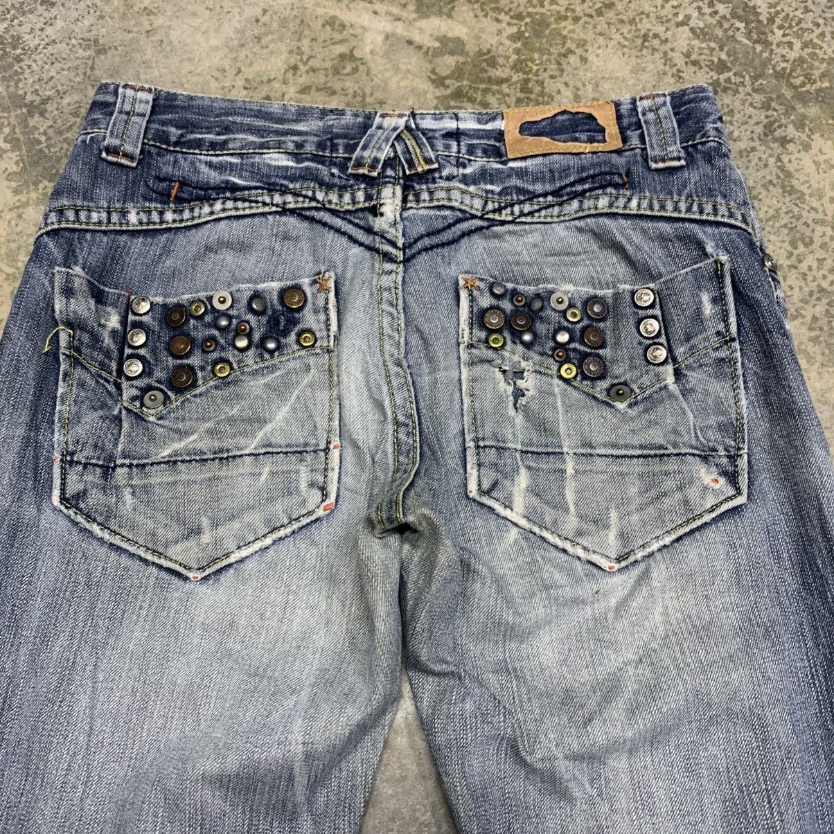 If Six Was Nine Red Pepper Red Label Clawmark Distressed Fade Studded Jean Size US 31 - 18 Thumbnail