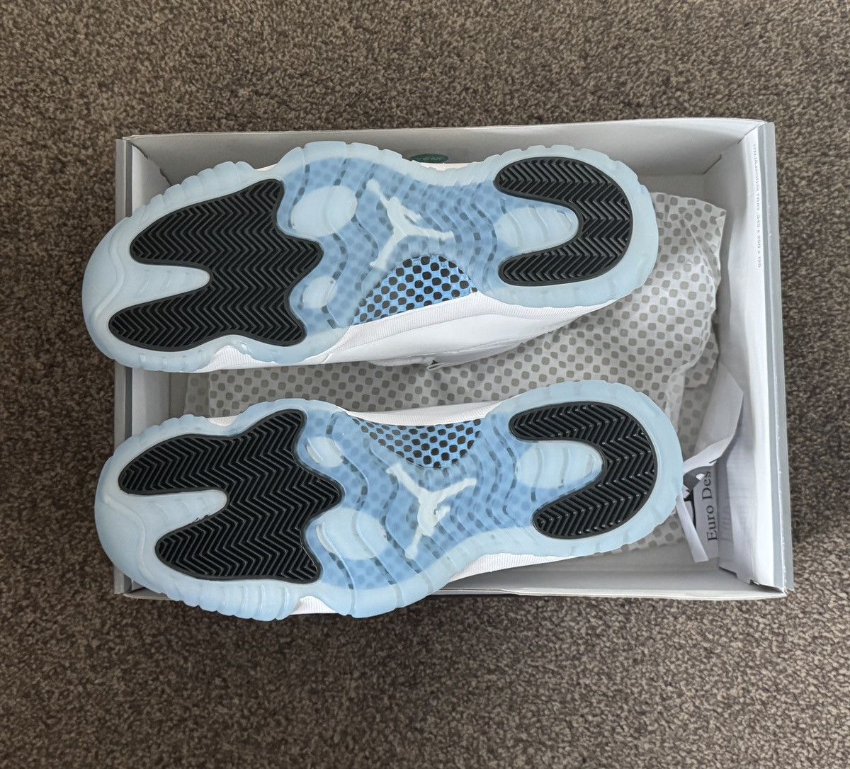 Jordan Brand 💠Air Jordan💠 11 legend Blue Columbia 2024 Size US 11 / EU 44 - 5 Thumbnail