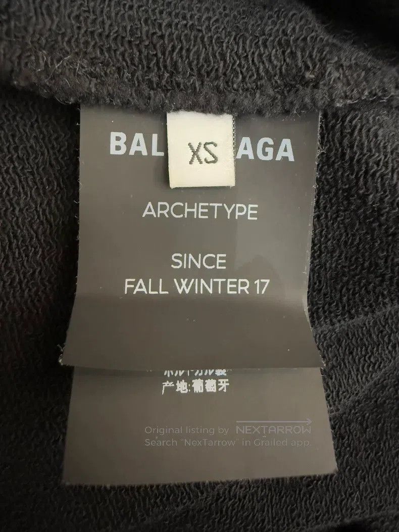 Balenciaga Balenciaga Back big logo black hooded sweatshirt Size US XS / EU 42 / 0 - 4 Thumbnail