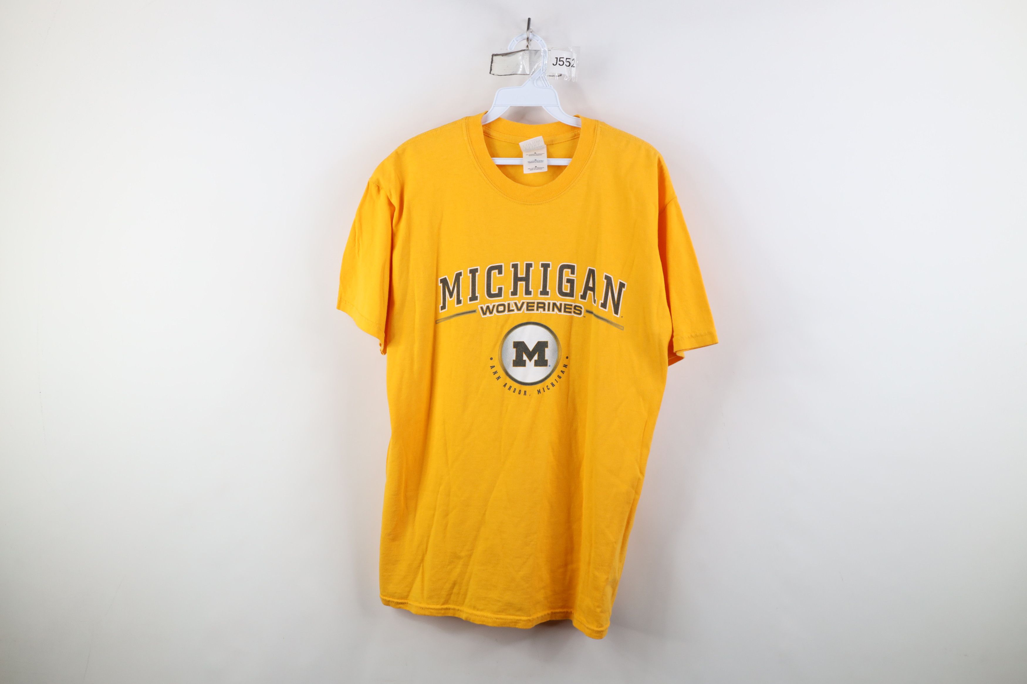 Vintage Vintage Faded Spell Out University of Michigan T-Shirt Maize Size US M / EU 48-50 / 2 - 1 Thumbnail