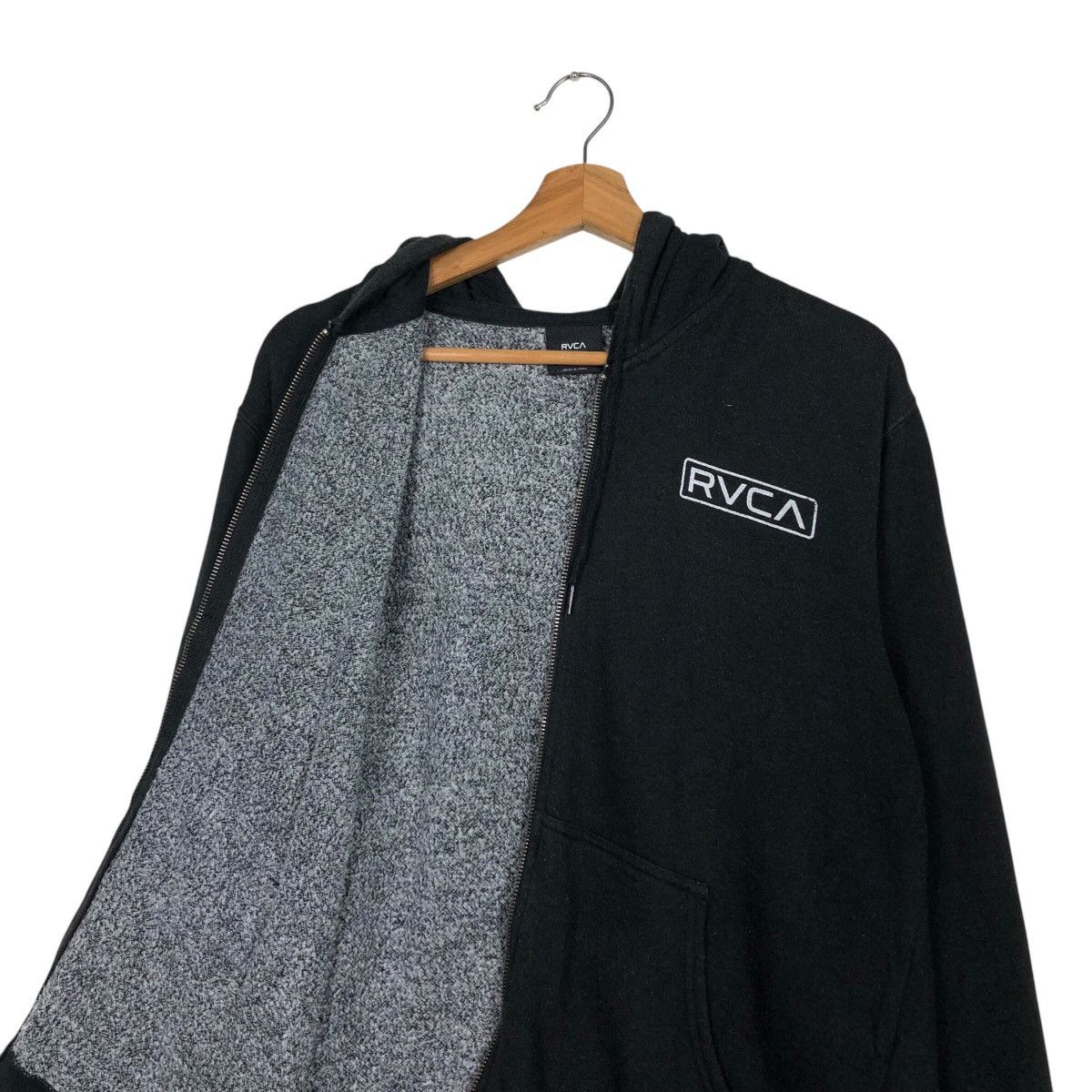 Japanese Brand 📌Vintage Hoodie Zipper Sweater Rvca Big Logo Spell Out Size US S / EU 44-46 / 1 - 15 Thumbnail