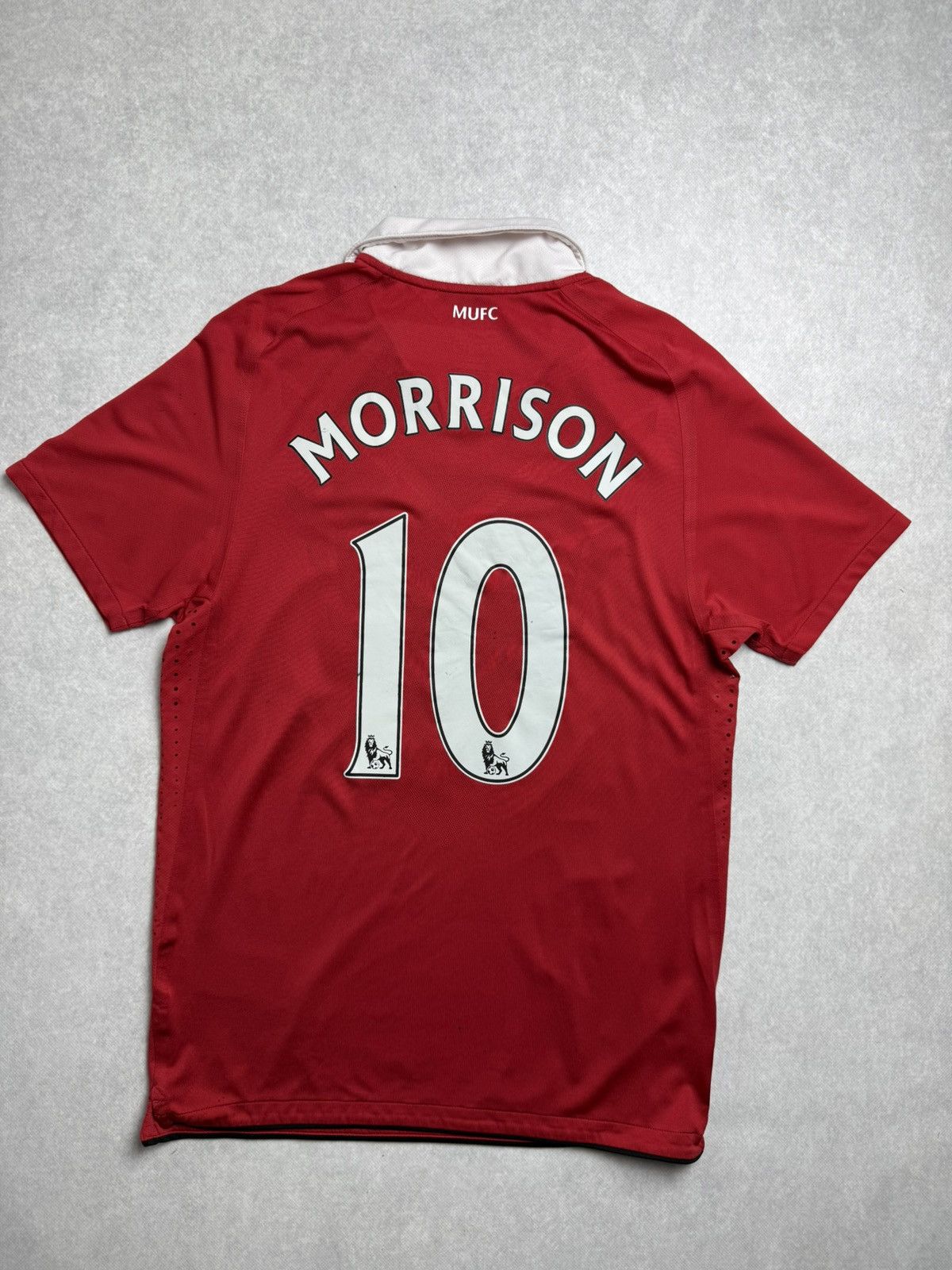 Nike 2010-11 Manchester United Nike Aon Football Shirt Morrison M Size US M / EU 48-50 / 2 - 9 Thumbnail