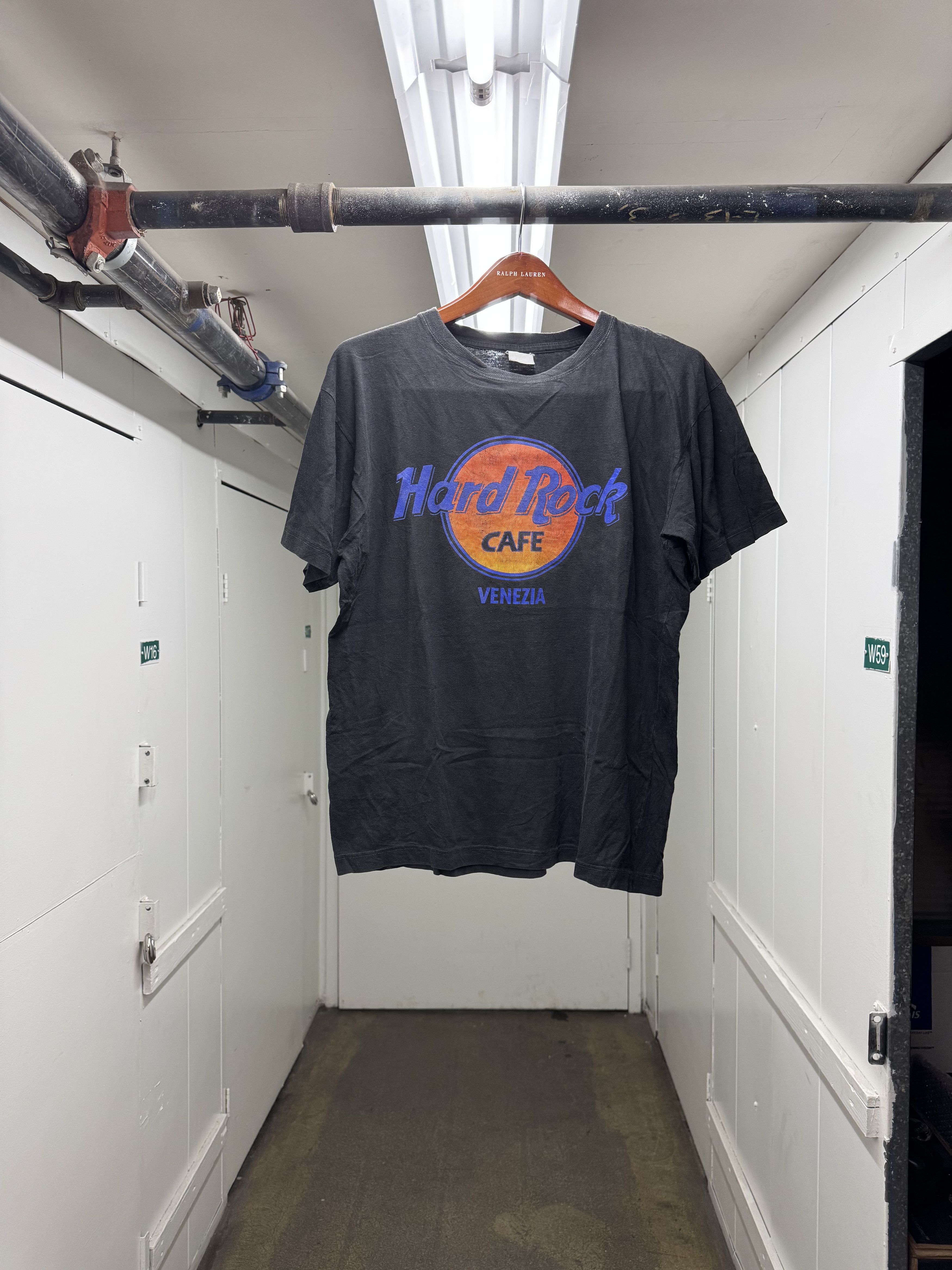 Hard Rock Cafe Hard Rock Cafe Venezia Vintage Venice T-Shirt Size US XL / EU 56 / 4 - 1 Thumbnail