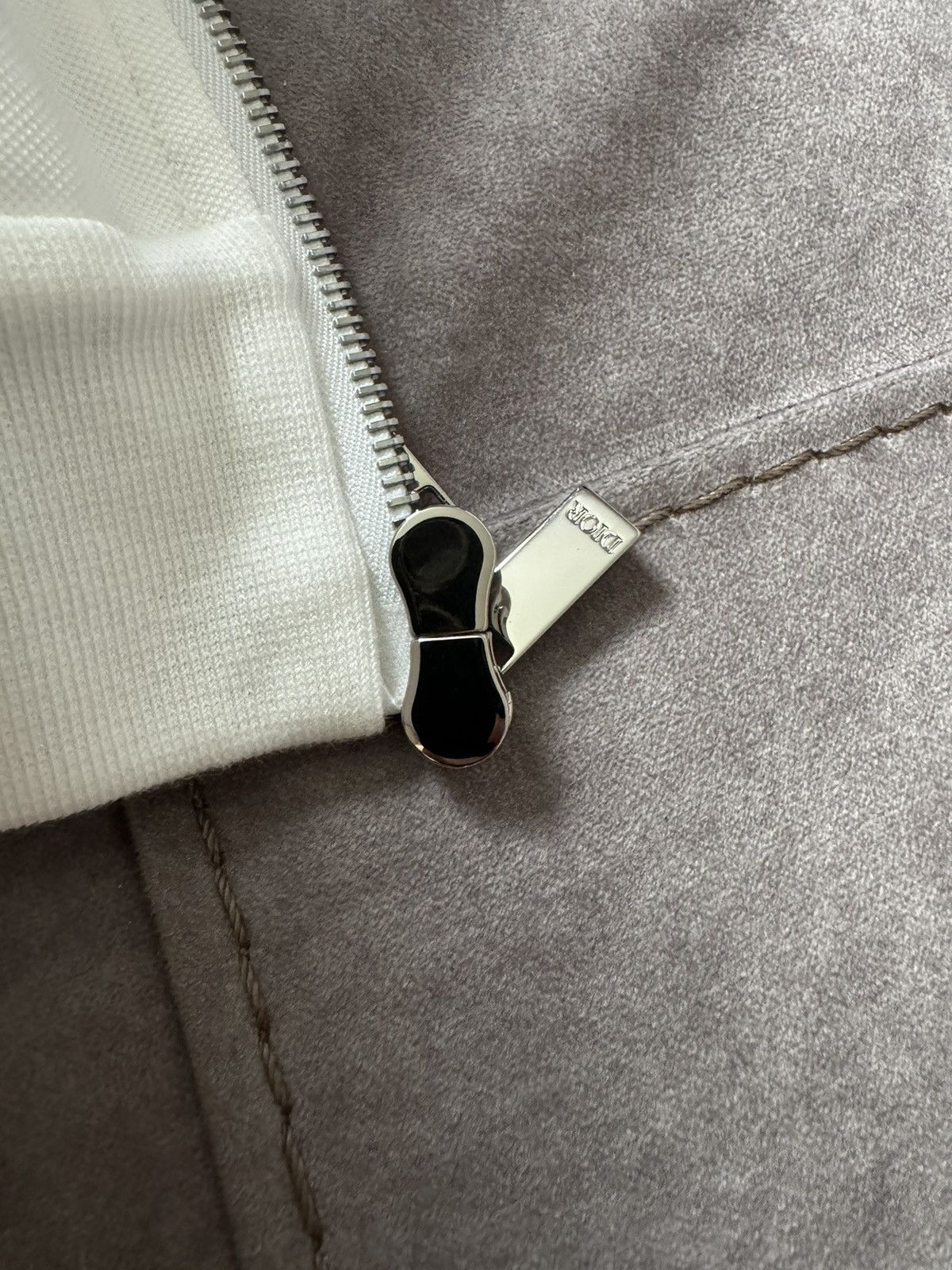 Dior DIOR track jacket STUDY PHOTOS FOR REAL TAPE MEASUREMENTS Size US S / EU 44-46 / 1 - 22 Thumbnail