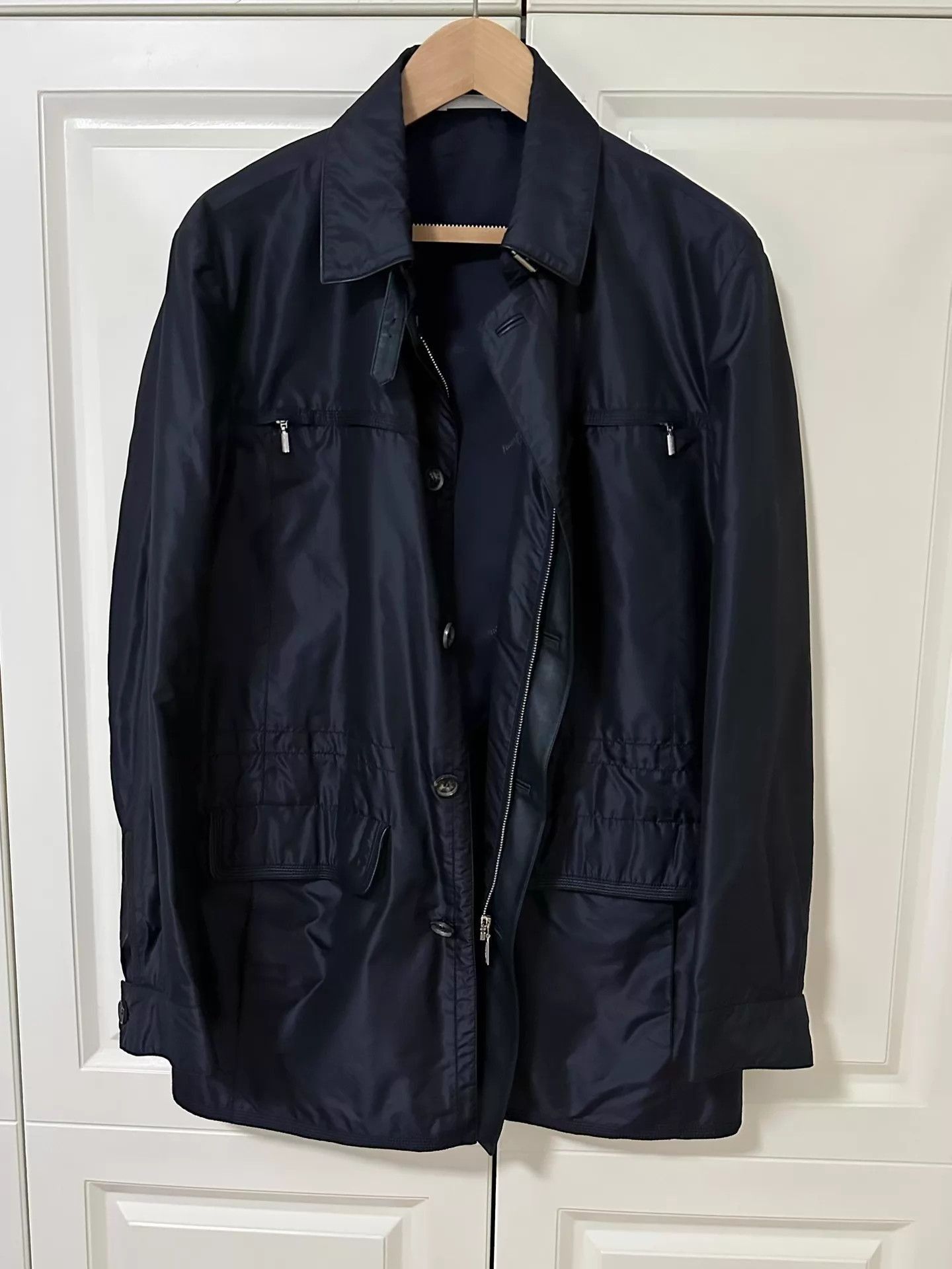 Brioni Black Lightweight Jacket with Pockets - Size L Size US L / EU 52-54 / 3 - 1 Thumbnail