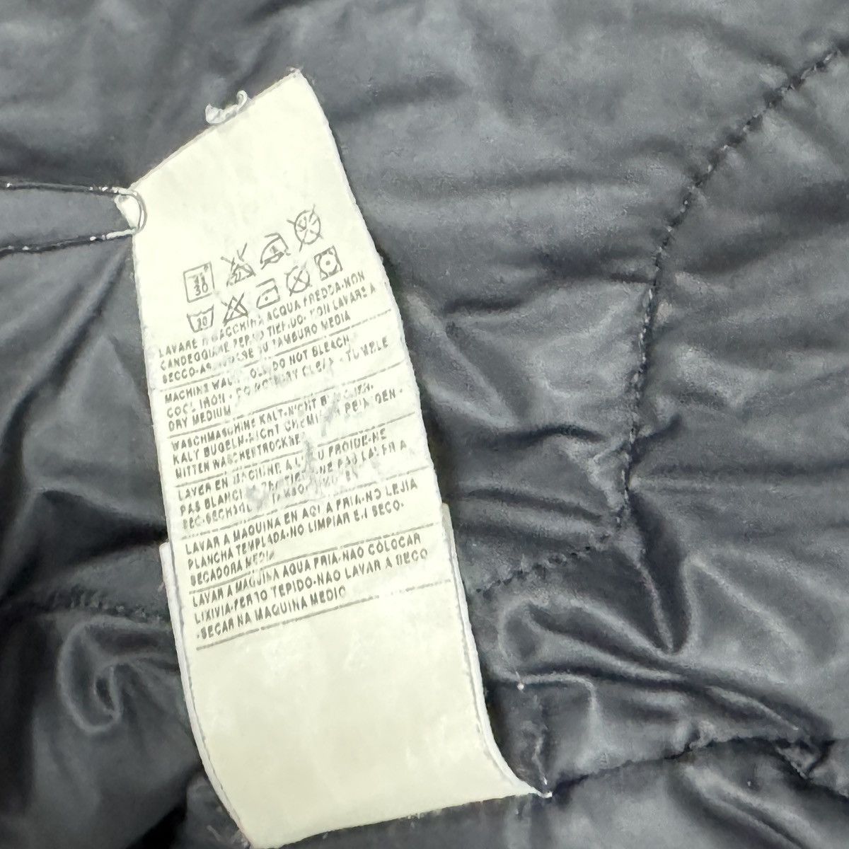 Moncler × Vintage Vintage Moncler Women Parka Jacket Size XS Size XS / US 0-2 / IT 36-38 - 21 Thumbnail