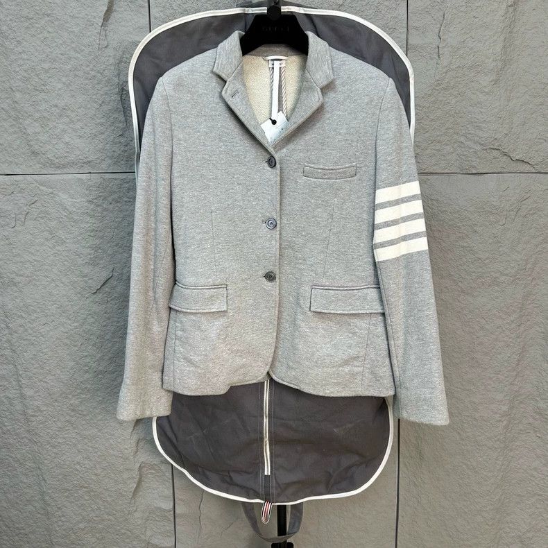 Thom Browne Thom Browne Wool knit casual small suit Size 44L - 1 Thumbnail